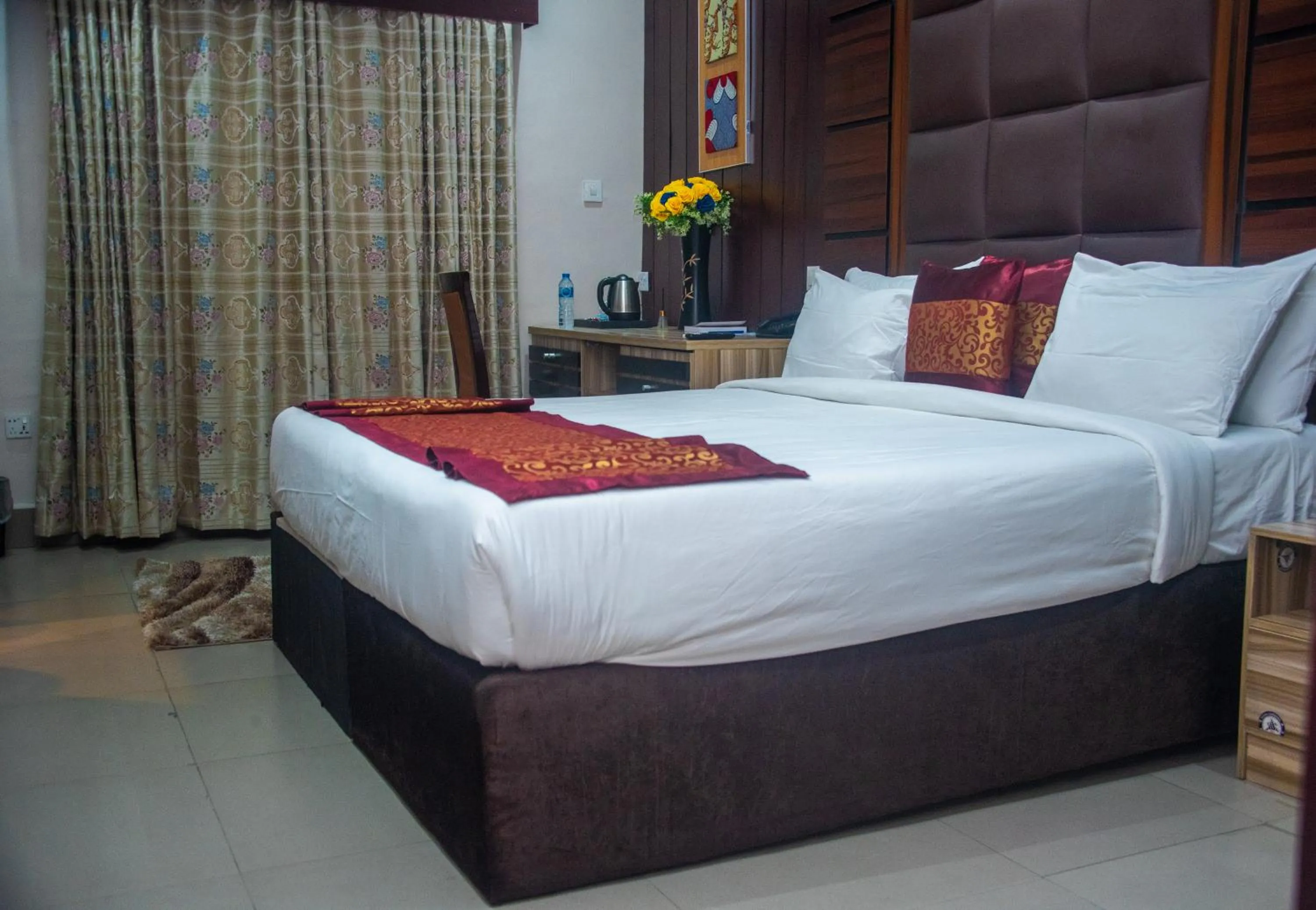 Bed in Golden Tulip Garden City Hotel - Rivotel