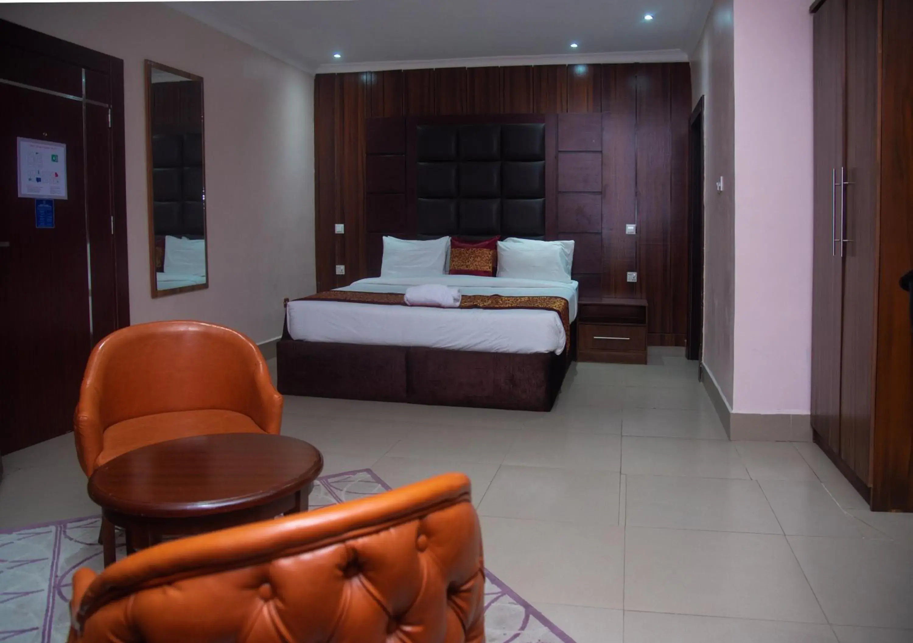 Deluxe Room - single occupancy in Golden Tulip Garden City Hotel - Rivotel Deluxe Room - single occupancy in Golden Tulip Garden City Hotel - Rivotel