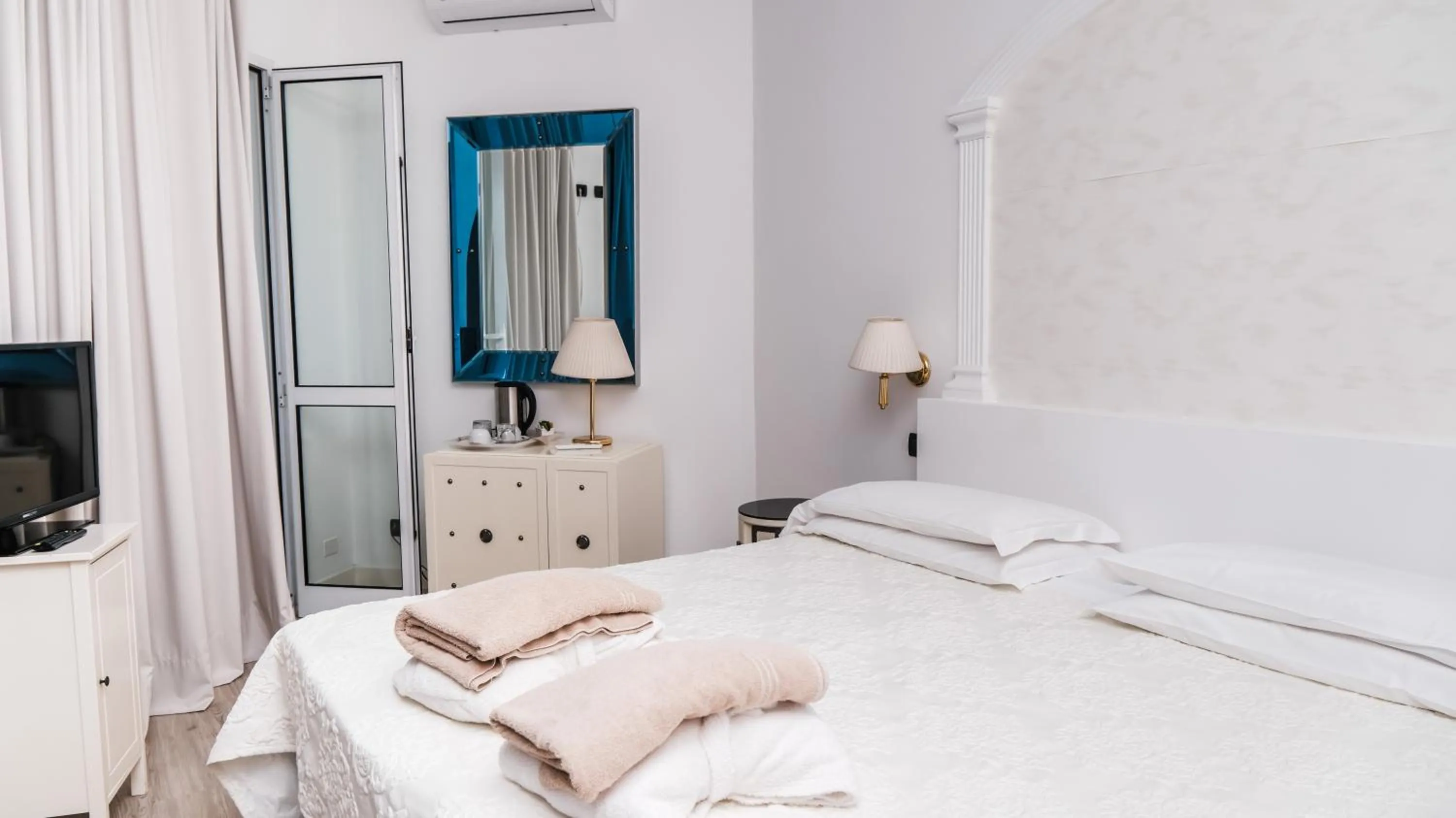 Bedroom, Bed in Bellavista Terme Resort & Spa