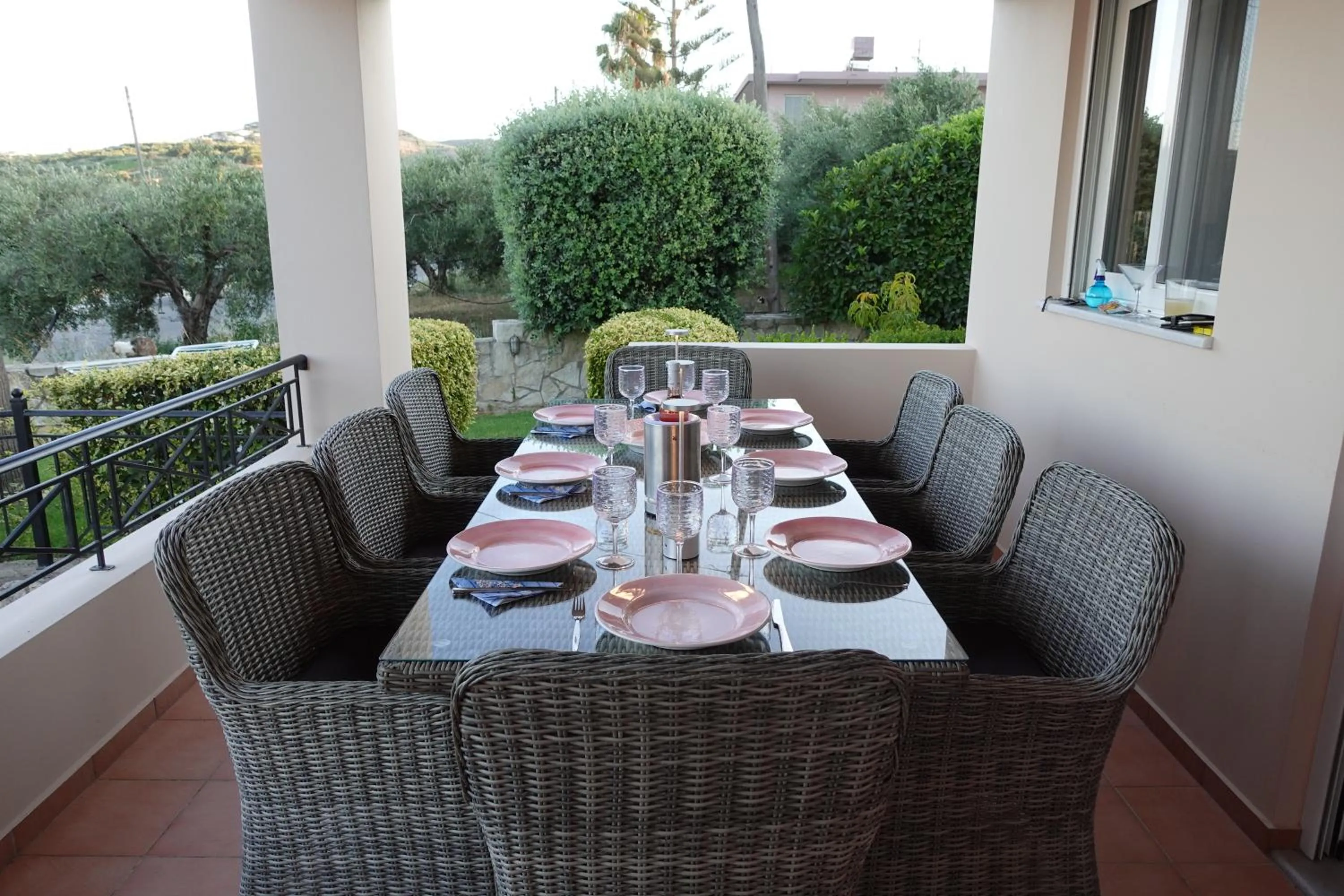 Villa Harriet Maria with pool and ocean view Kolimbari, Chania
