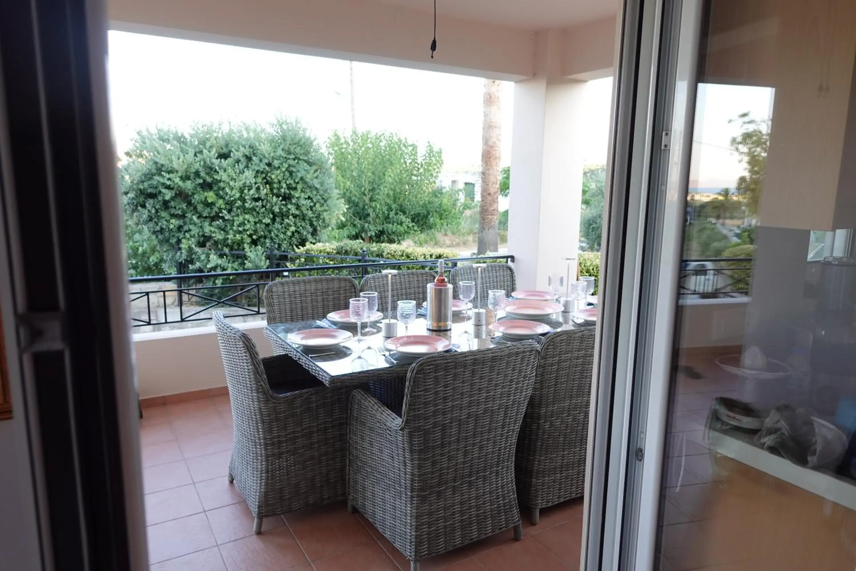 Three-Bedroom Villa in Villa Harriet Maria with pool and ocean view Kolimbari, Chania Three-Bedroom Villa in Villa Harriet Maria with pool and ocean view Kolimbari, Chania