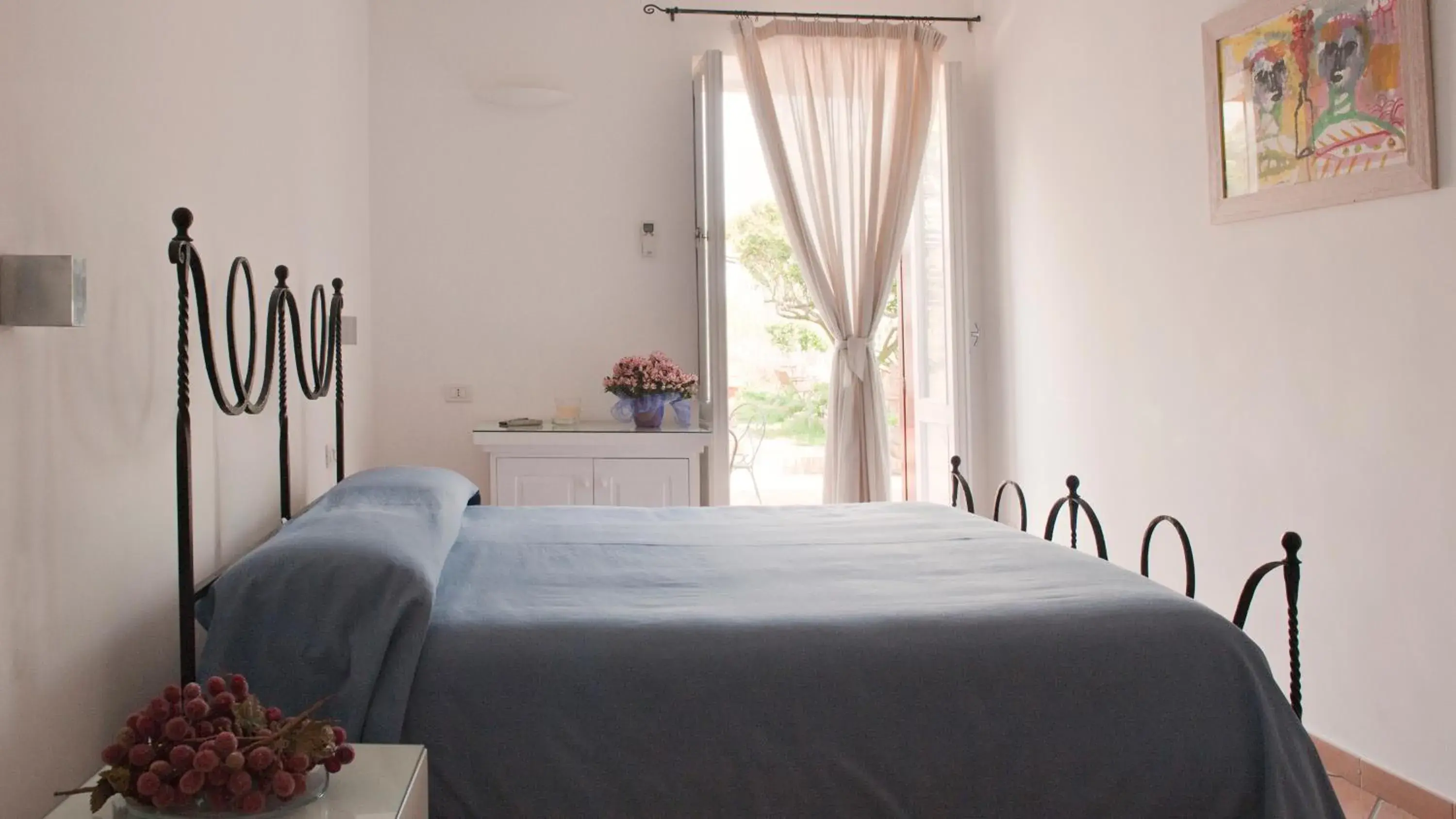 Standard Double Room in Albergo 'La Vigna' Standard Double Room in Albergo 'La Vigna'