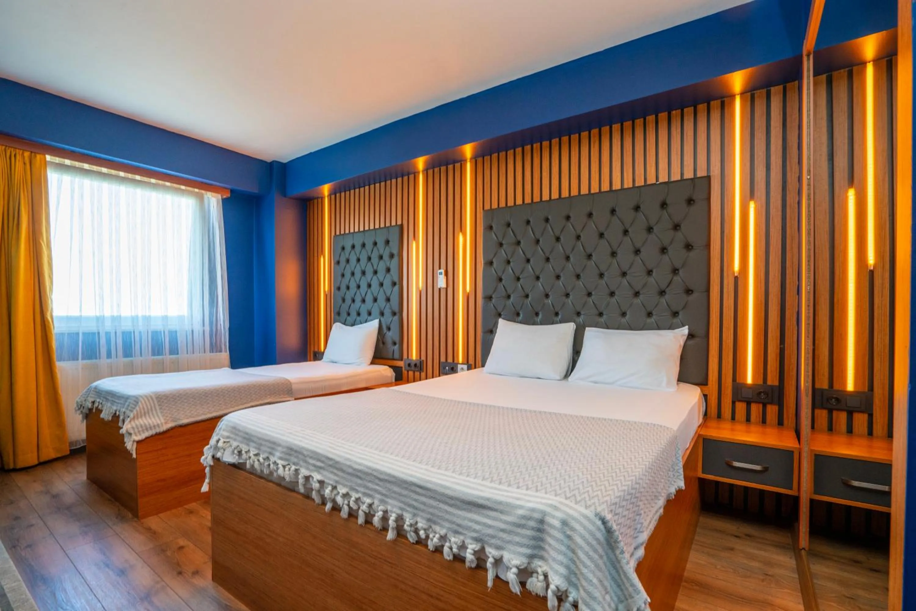 Photo of the whole room, Bed in Royal Nest