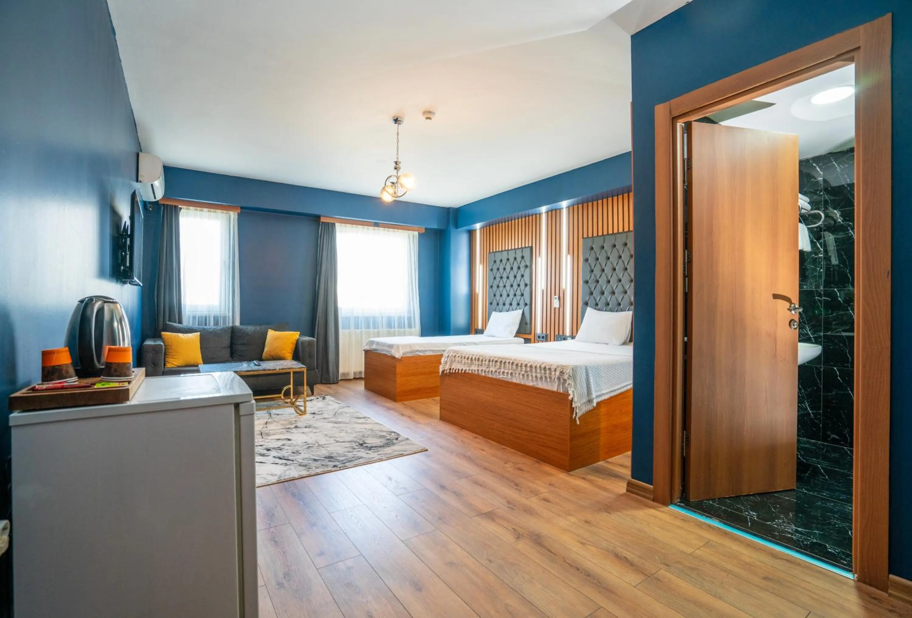 Photo of the whole room, Bed in Royal Nest