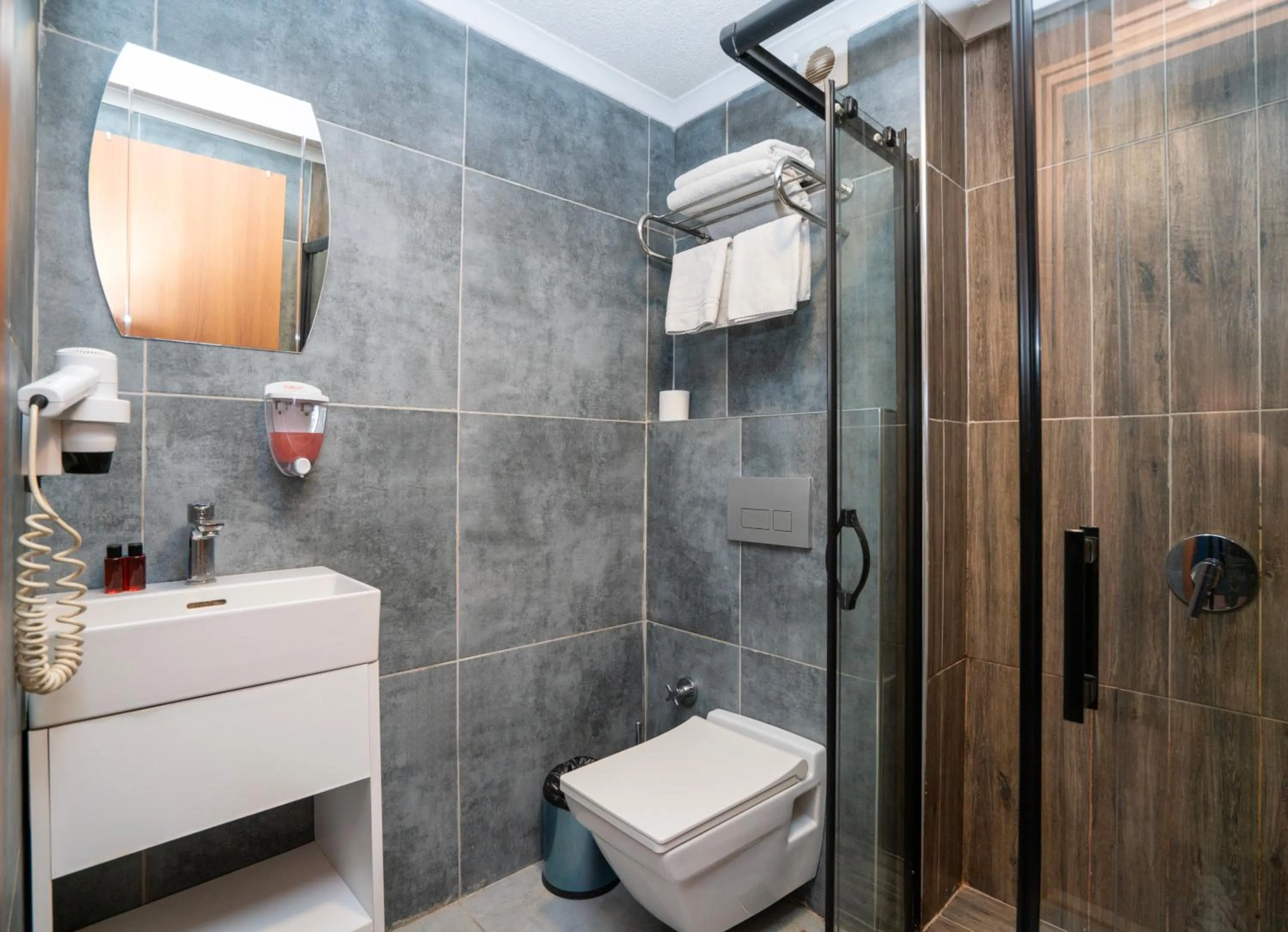 Bathroom in Royal Nest