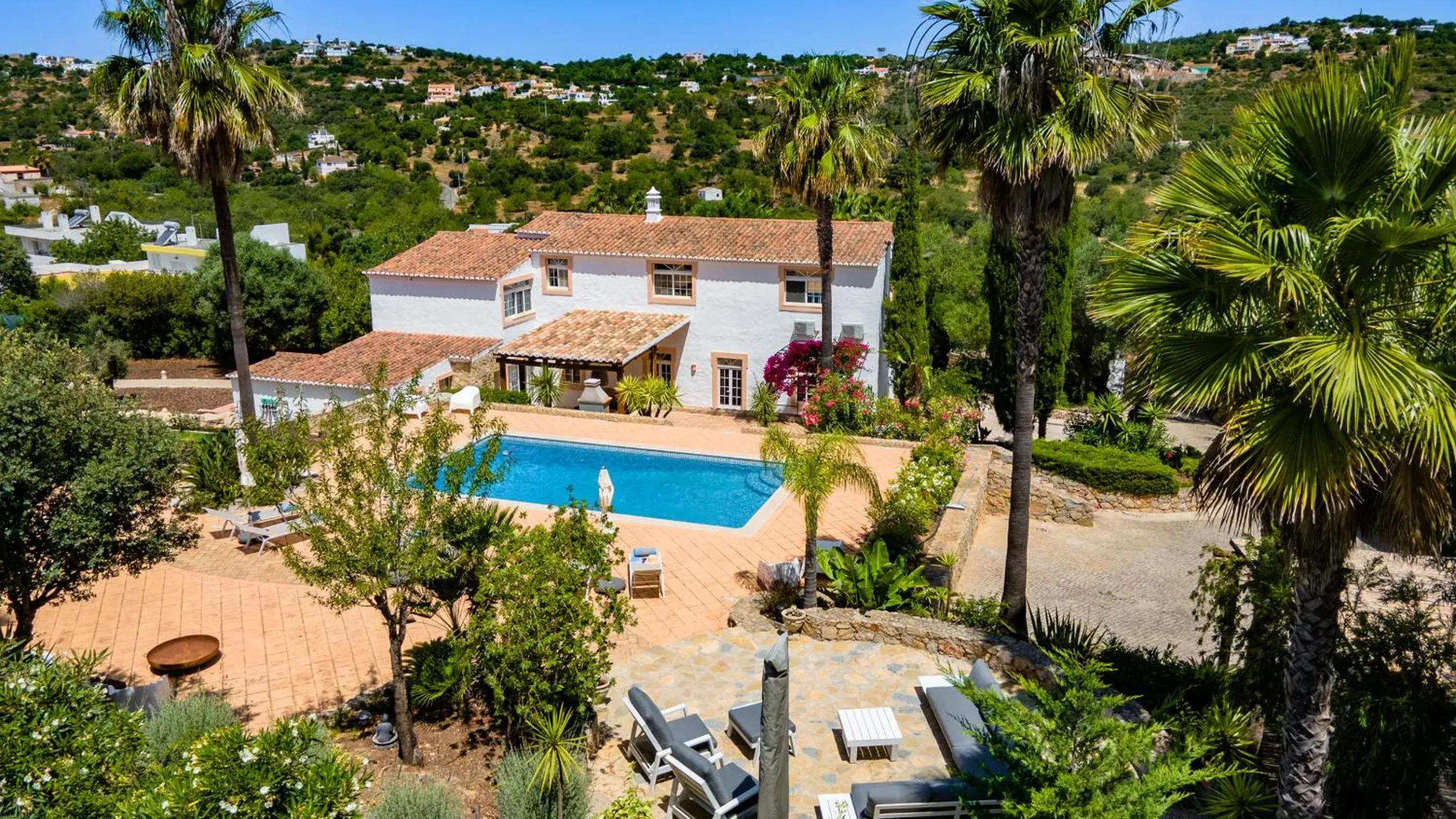 Quinta da Galina by Portucasa Quinta da Galina by Portucasa