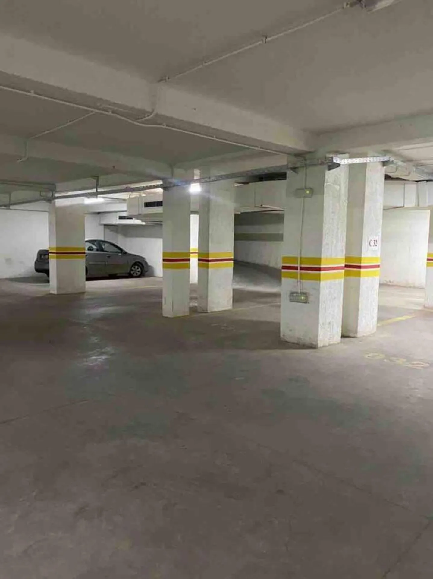 Parking in Charming 1-Bed Apartment in Tunis close to centre