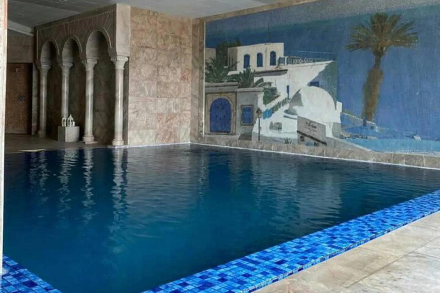 1 Bed Flat - Sleeps 2 - Parking - Wifi