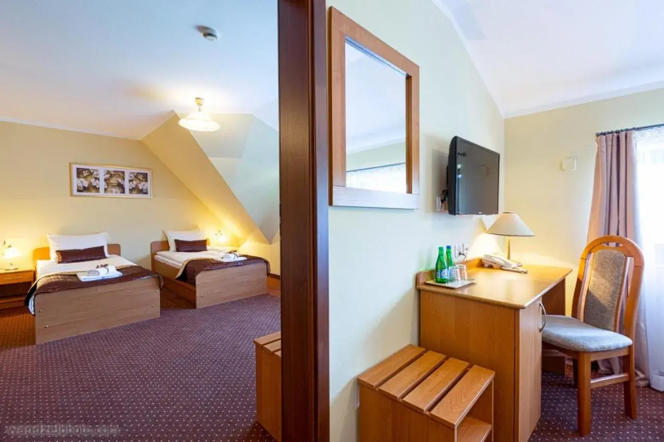 Economy Quadruple Room in Hotel Vestina Economy Quadruple Room in Hotel Vestina