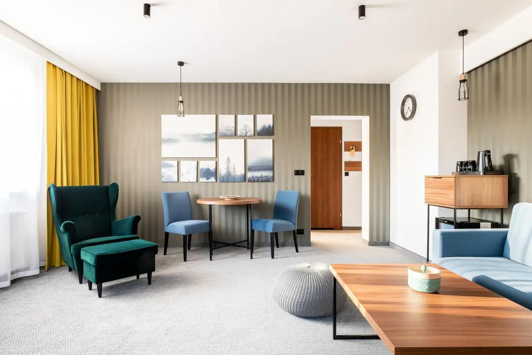 Deluxe One-Bedroom Apartment in Hotel Vestina Deluxe One-Bedroom Apartment in Hotel Vestina