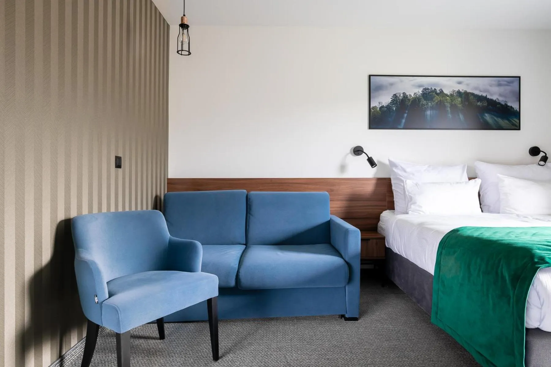 Seating area, Bed in Hotel Vestina