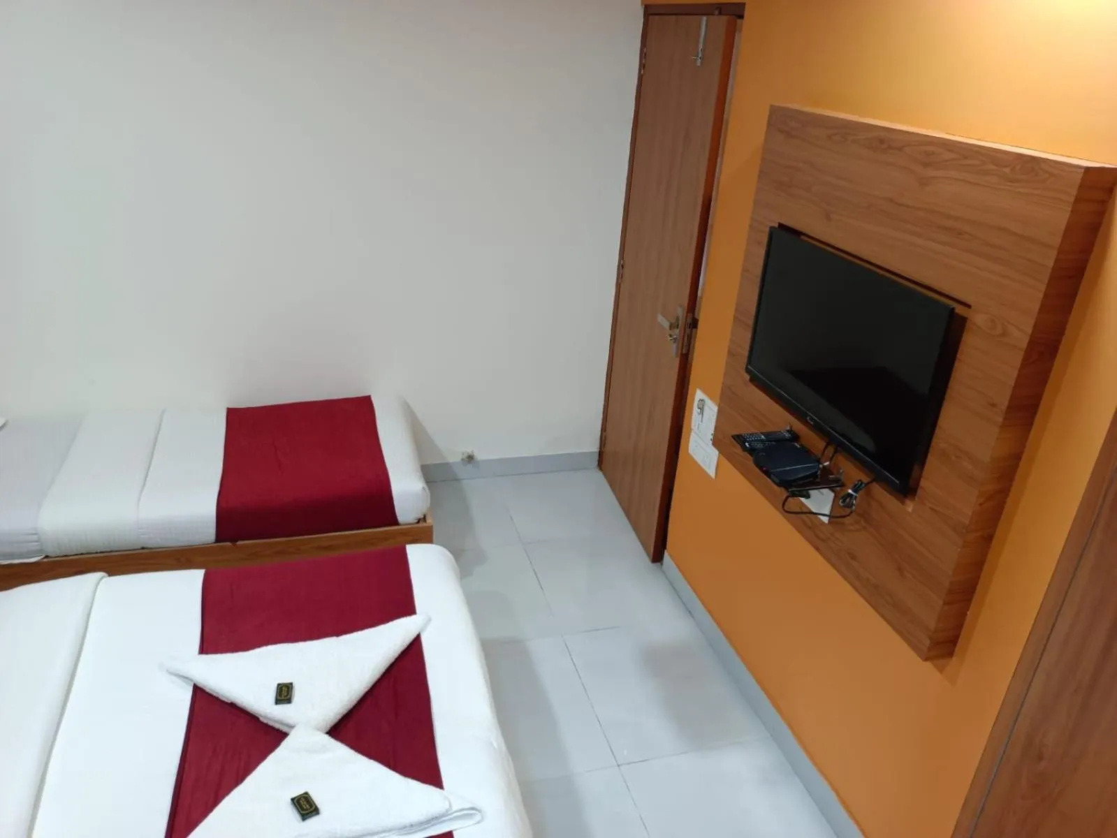 Bed in Hotel airport annex