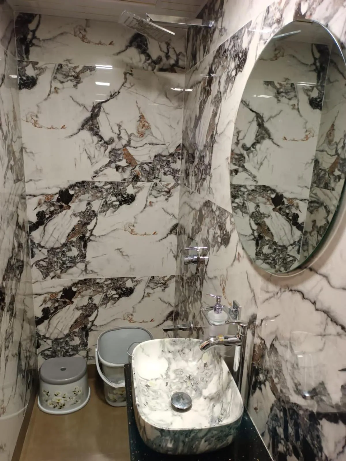 Bathroom in Hotel airport annex