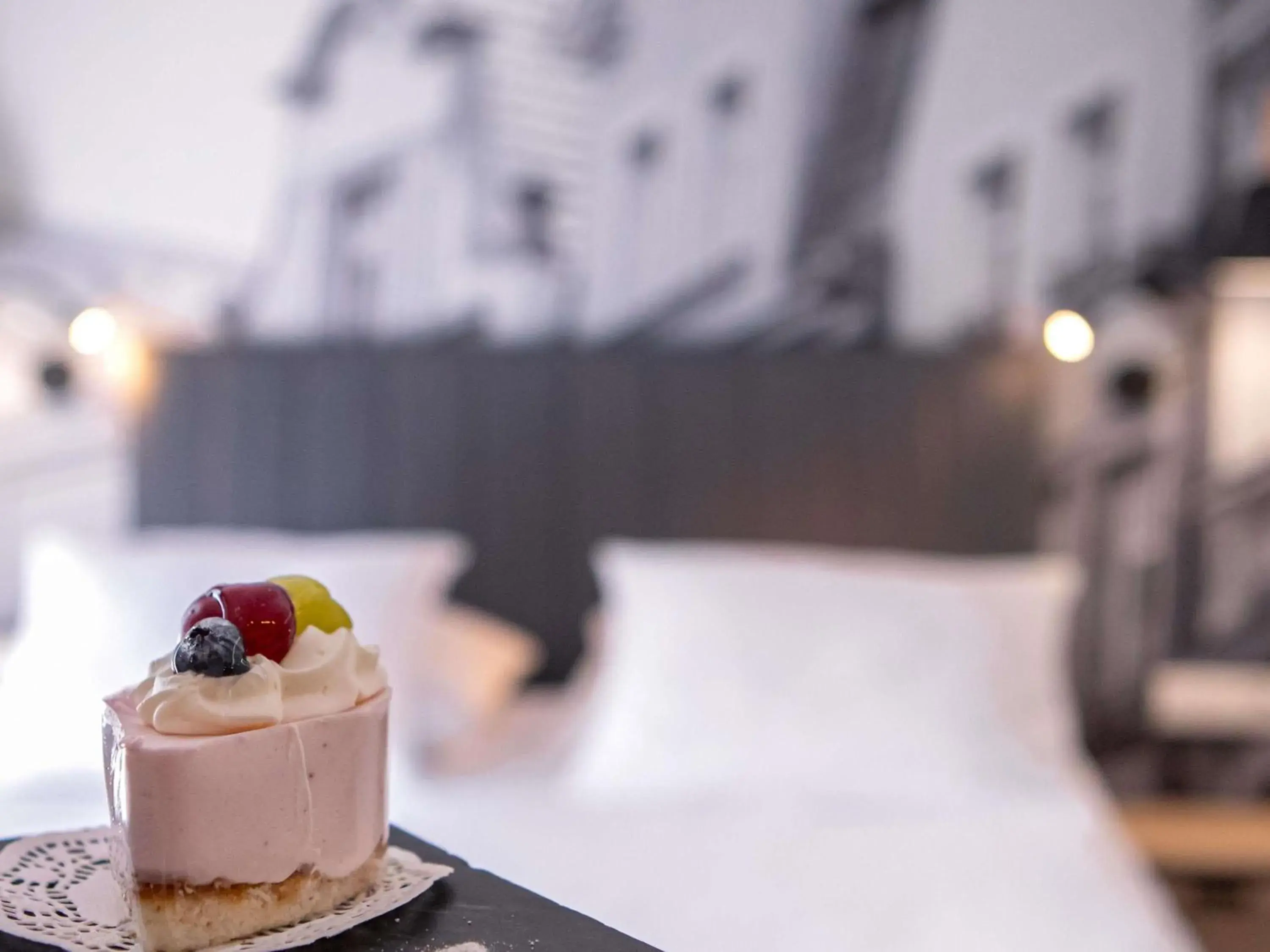 Bedroom, Bed in Mercure Jelenia Góra Bedroom, Bed in Mercure Jelenia Góra