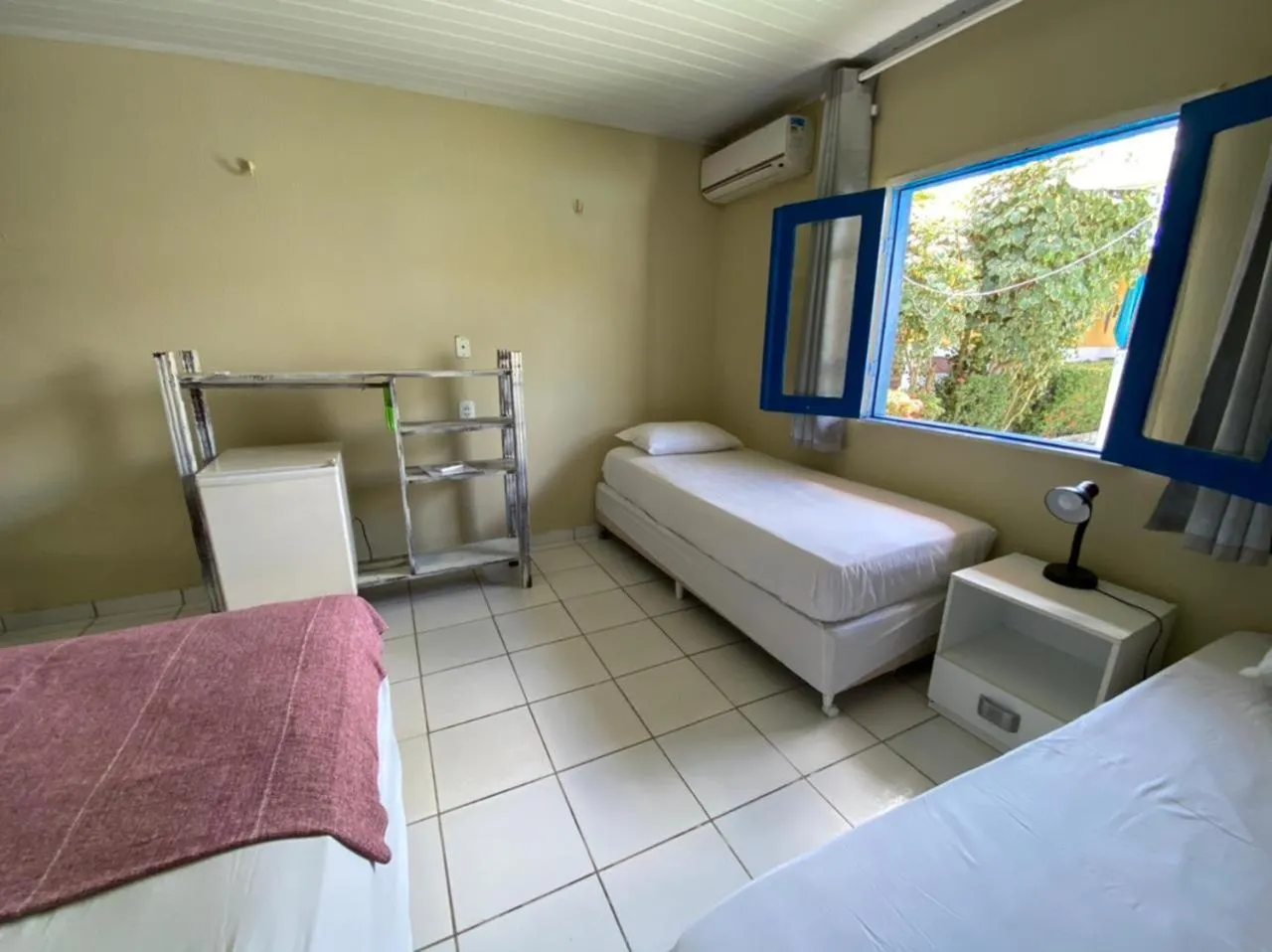 Photo of the whole room, Bed in Pousada Hippopotamus Jeri