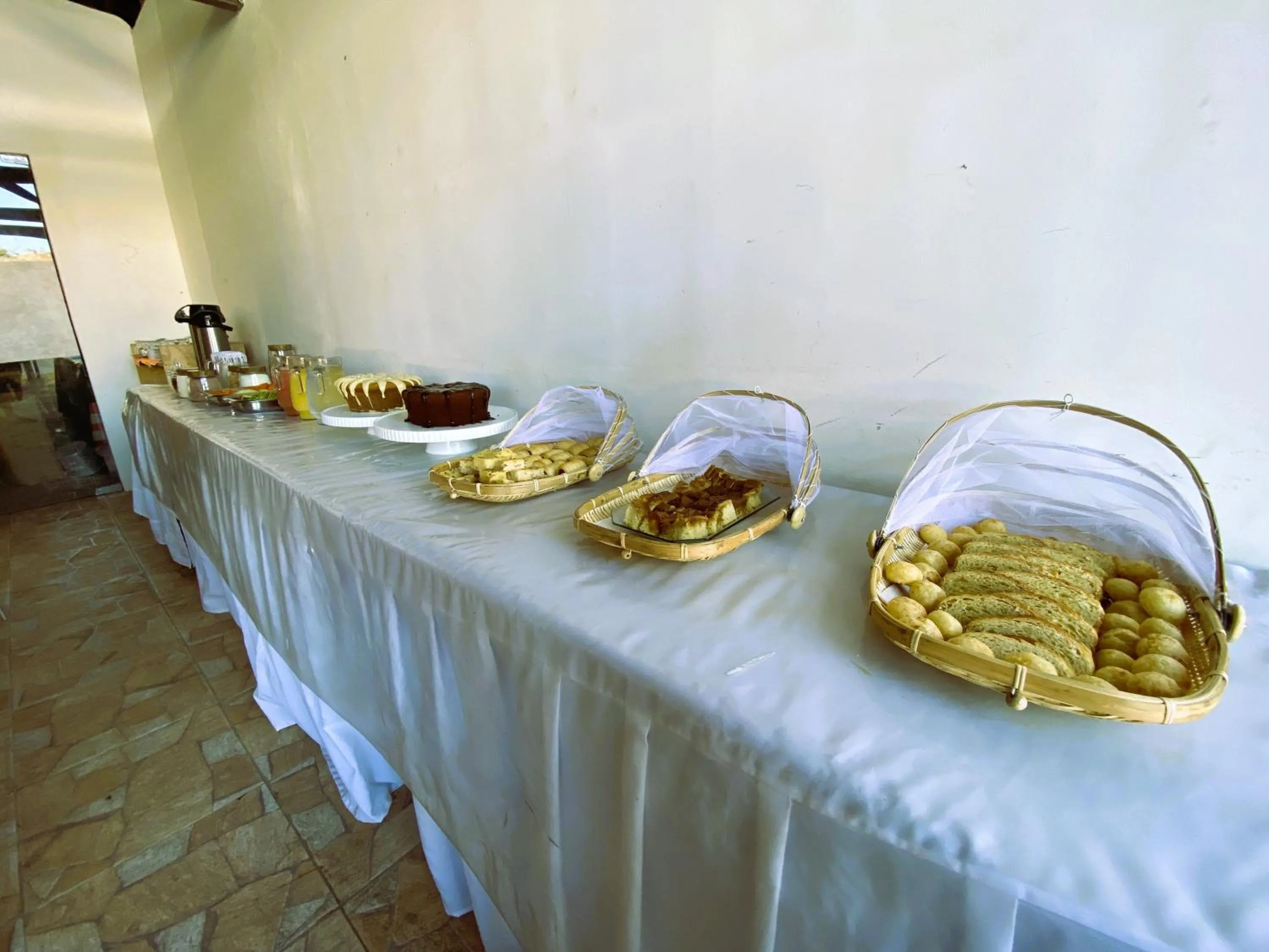 Food and drinks in Pousada Hippopotamus Jeri