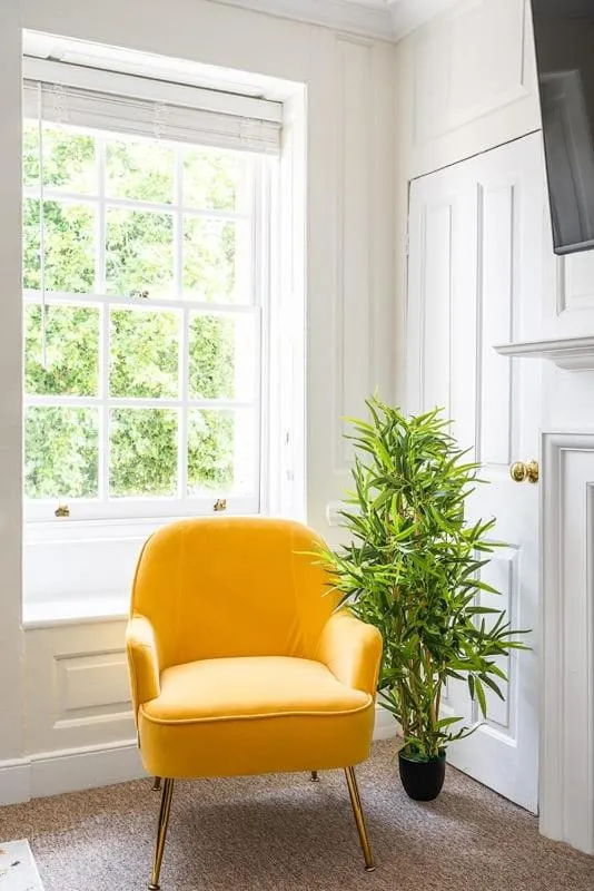 Stunning 3 Bedroom Period City Centre Apartment