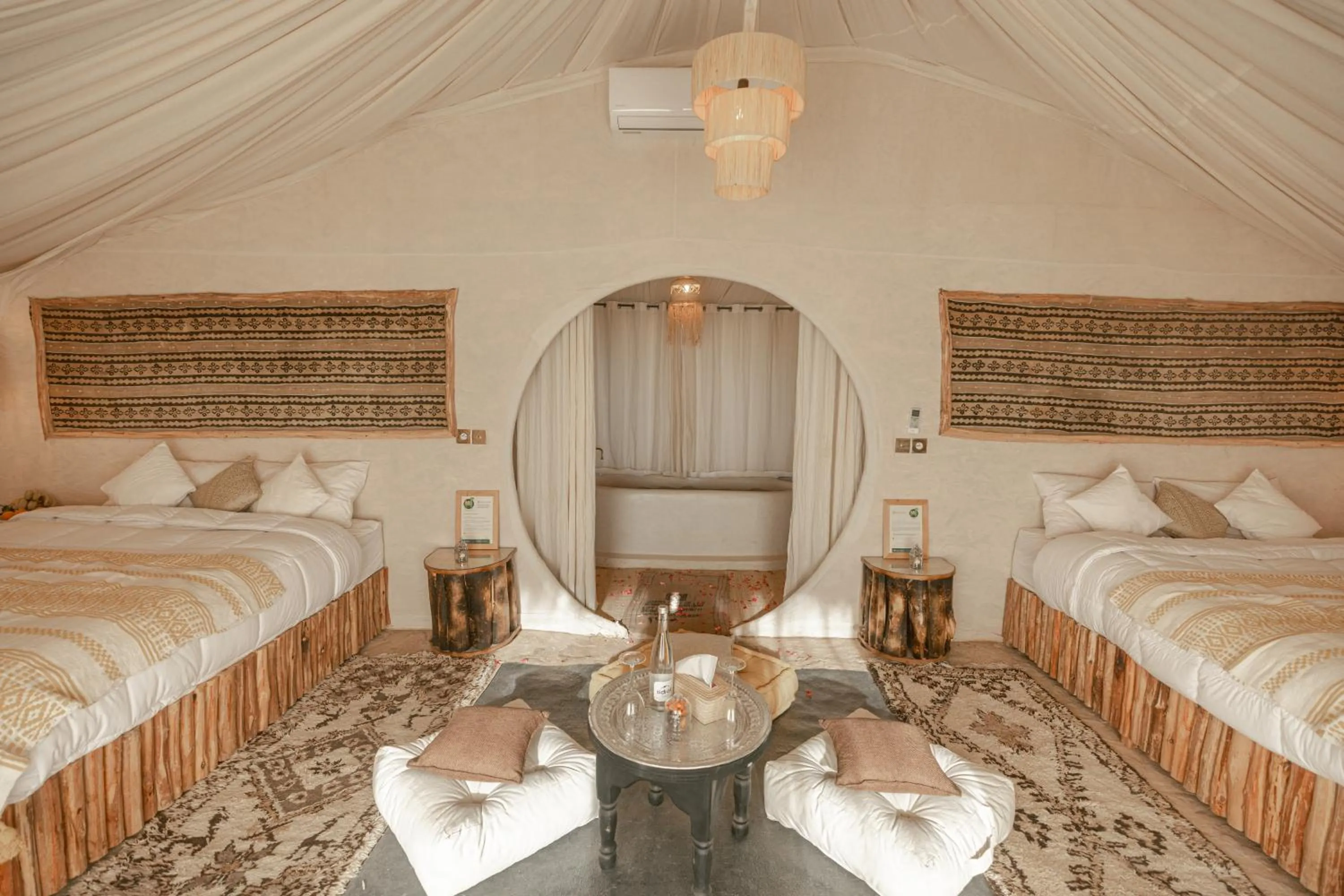 Bed in Imperial Glory Lodges