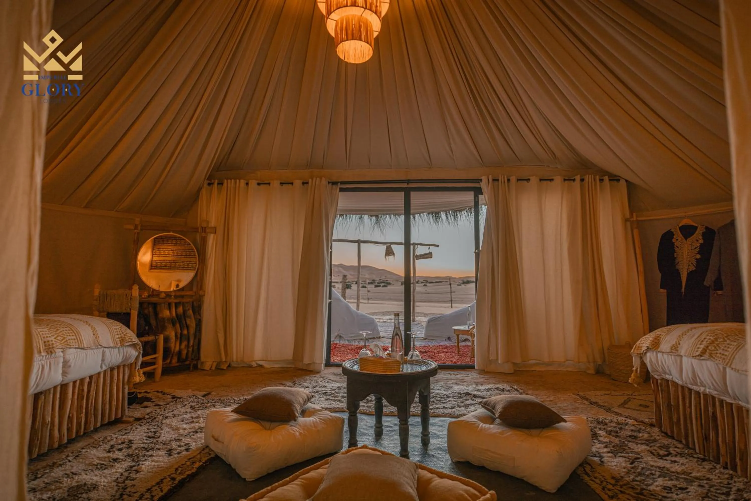 Photo of the whole room, Bed in Imperial Glory Lodges