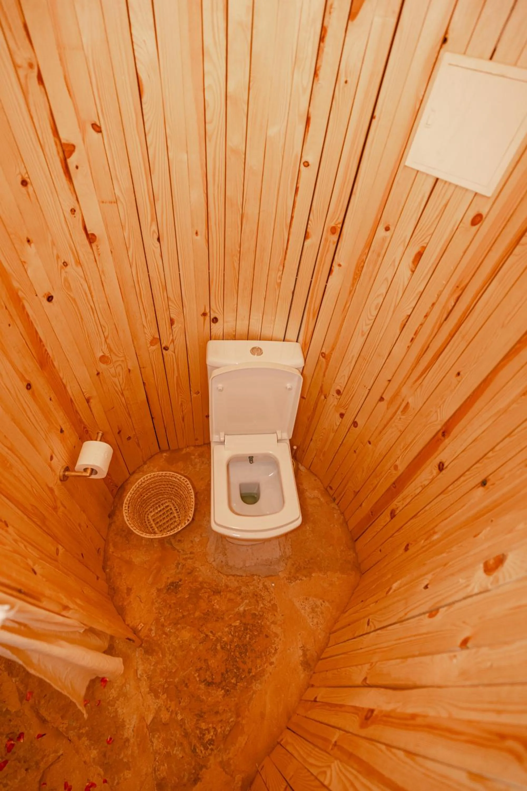 Toilet in Imperial Glory Lodges