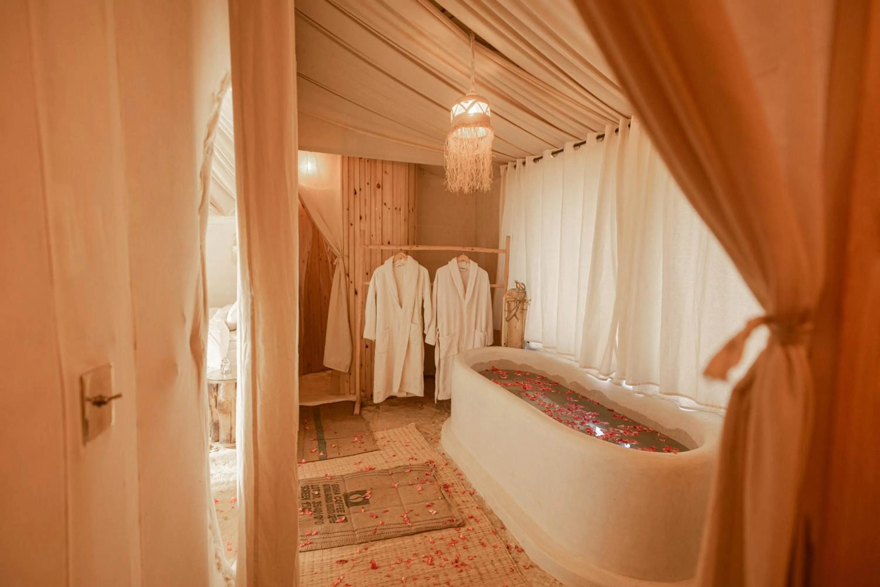 Bathroom in Imperial Glory Lodges