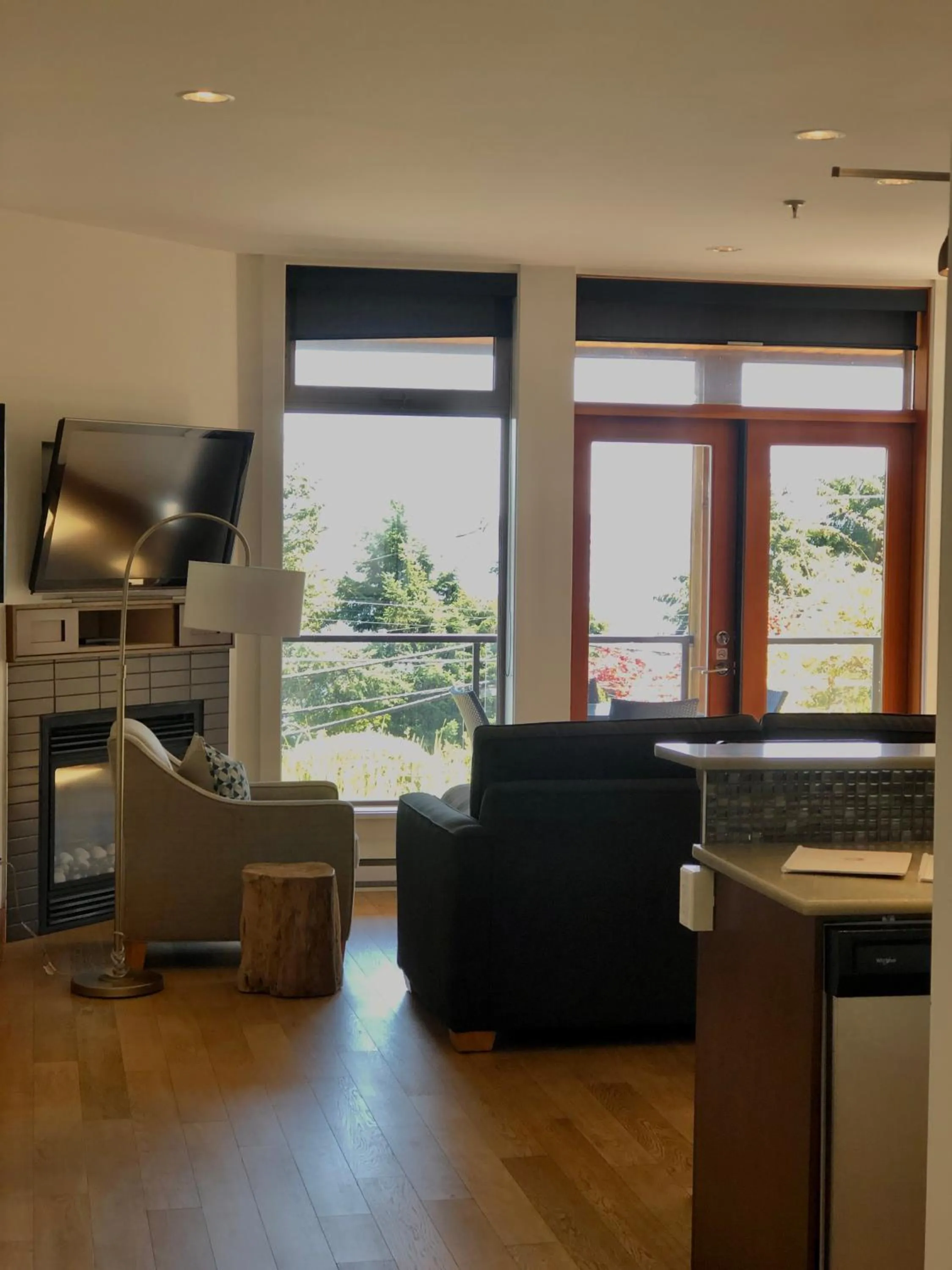 Living room in Mariner's Loft - Salt Spring Island