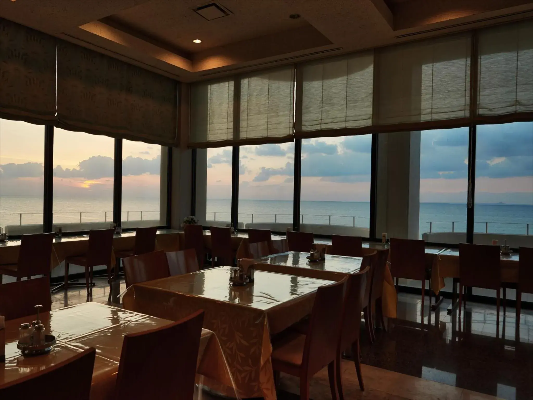 Restaurant/places to eat in Miyuki Hamabaru Resort Restaurant/places to eat in Miyuki Hamabaru Resort