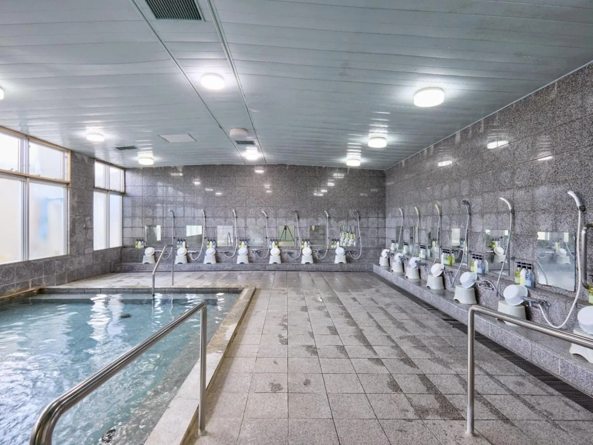 Public Bath in Miyuki Hamabaru Resort