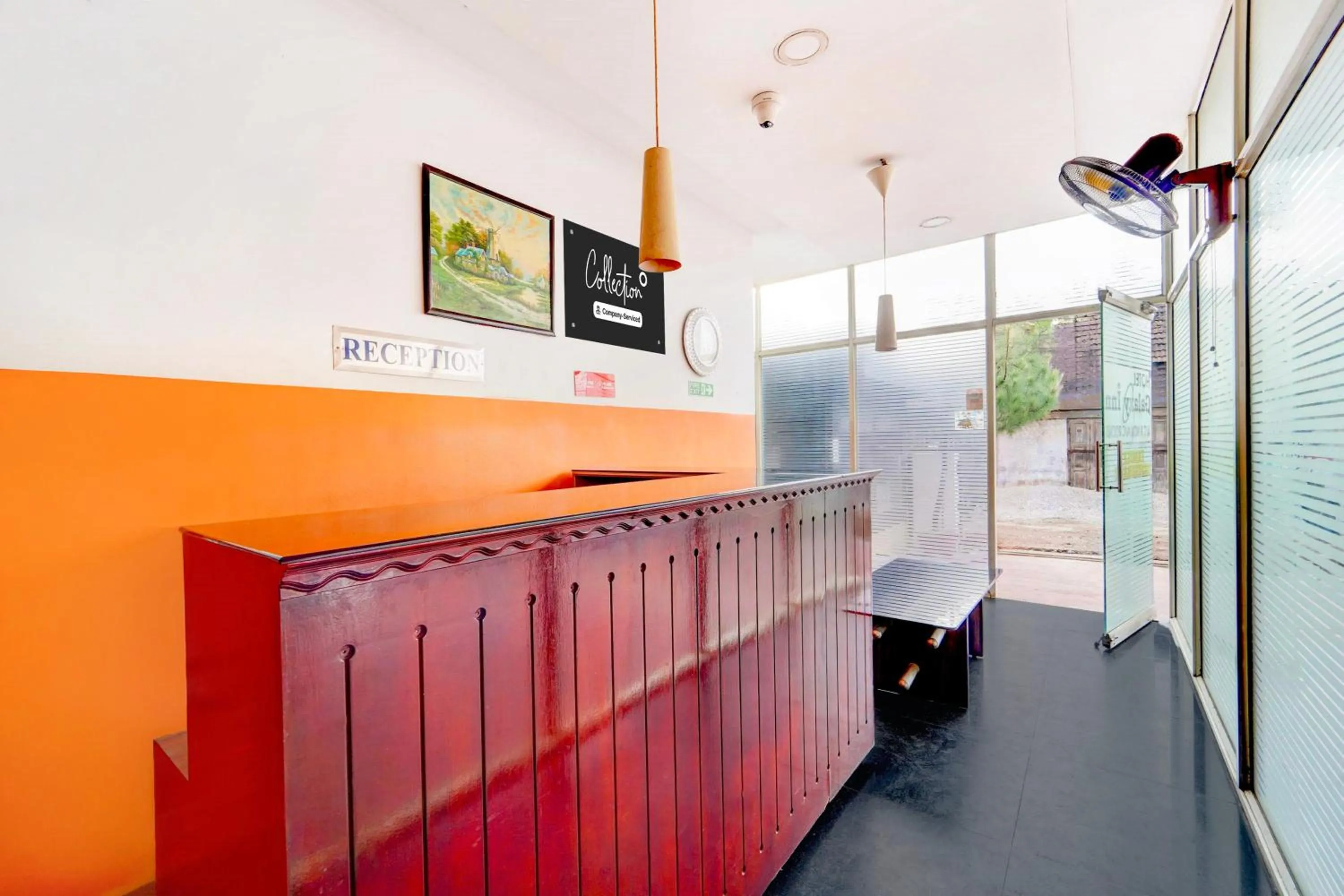 Lobby or reception in Super Collection O Chalai Bazaar Near Railway Station formerly Galaxy Inn