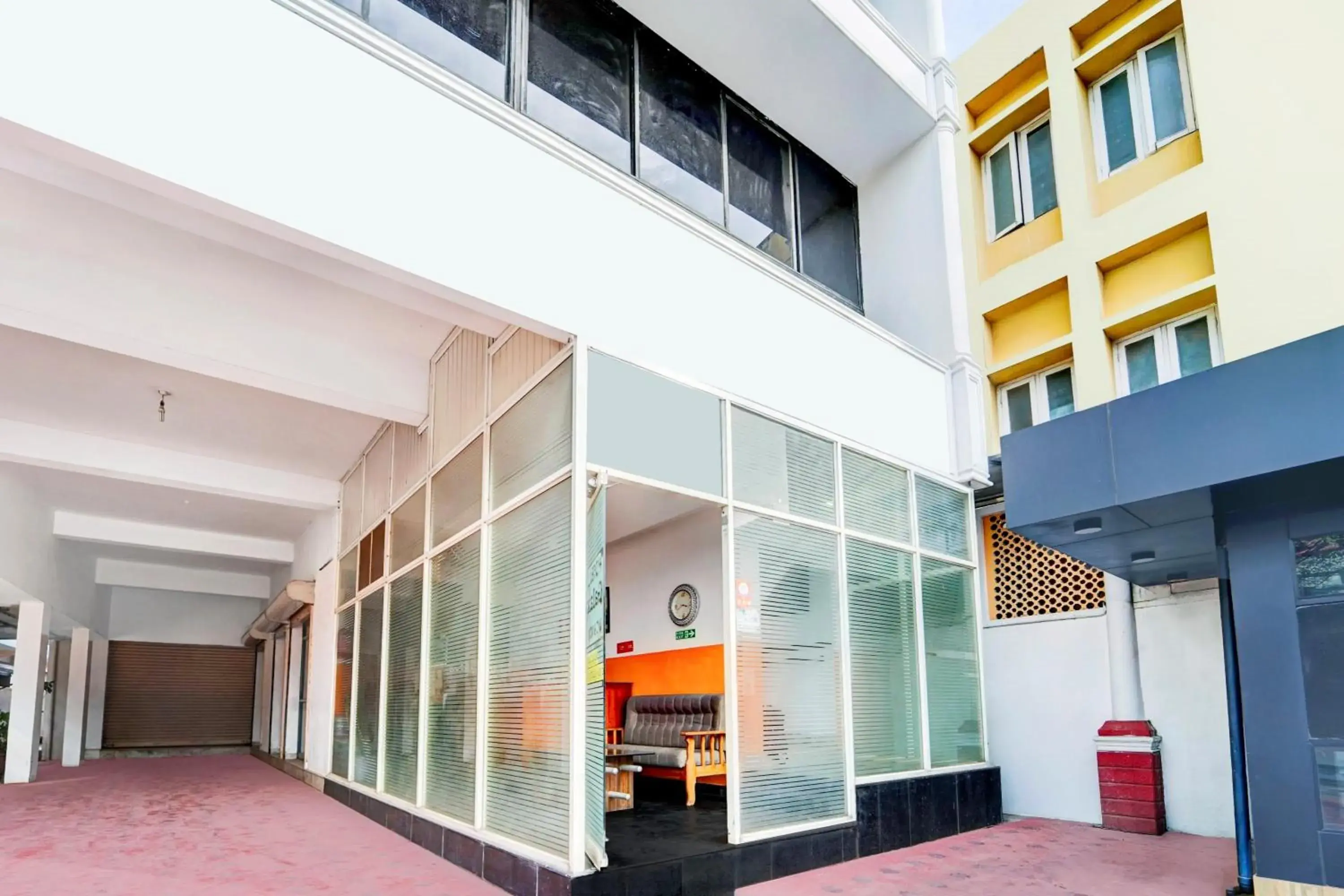 Facade/entrance in Super Collection O Chalai Bazaar Near Railway Station formerly Galaxy Inn Facade/entrance in Super Collection O Chalai Bazaar Near Railway Station formerly Galaxy Inn