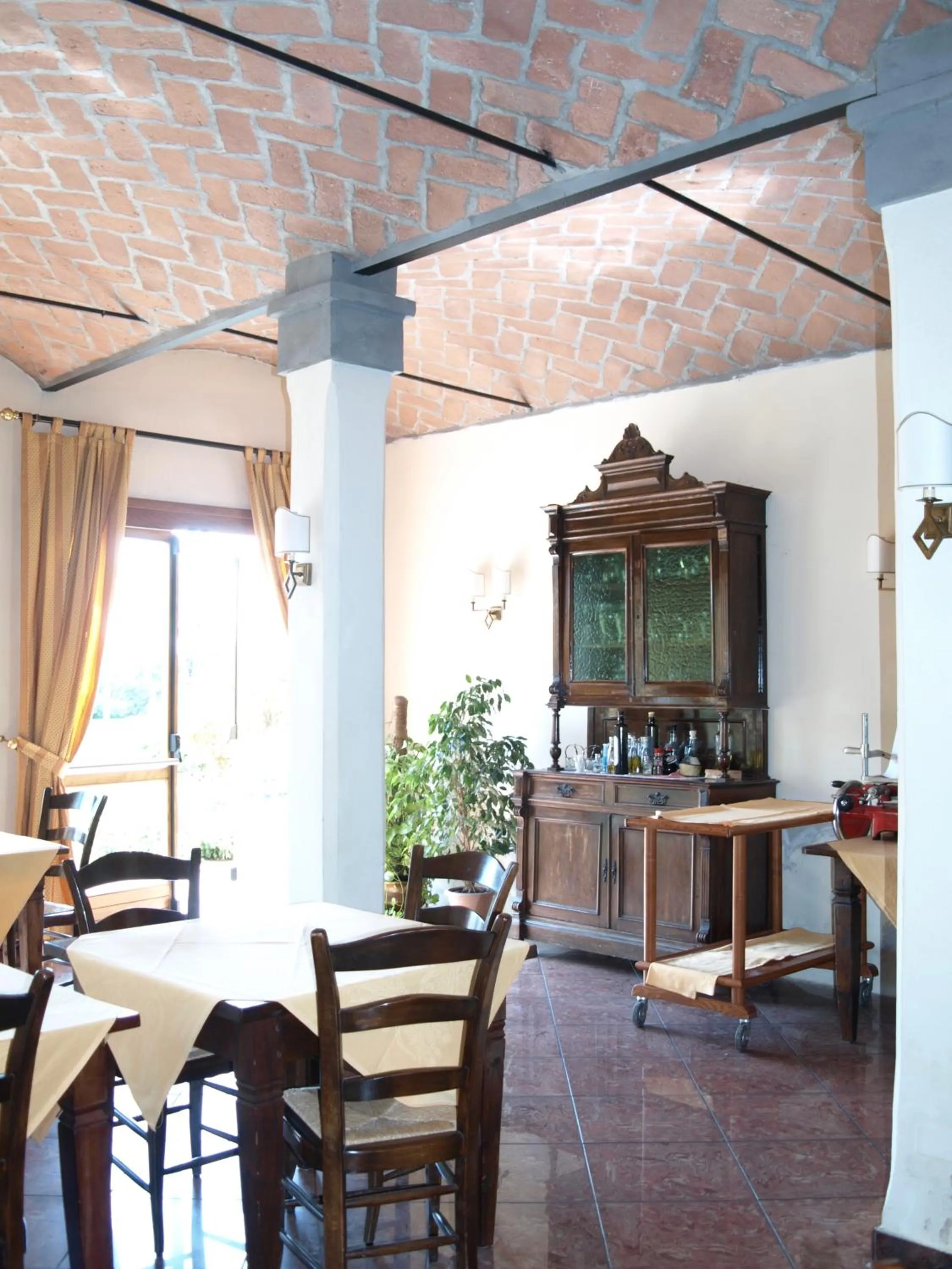 Restaurant/places to eat in Hotel Fondo Catena