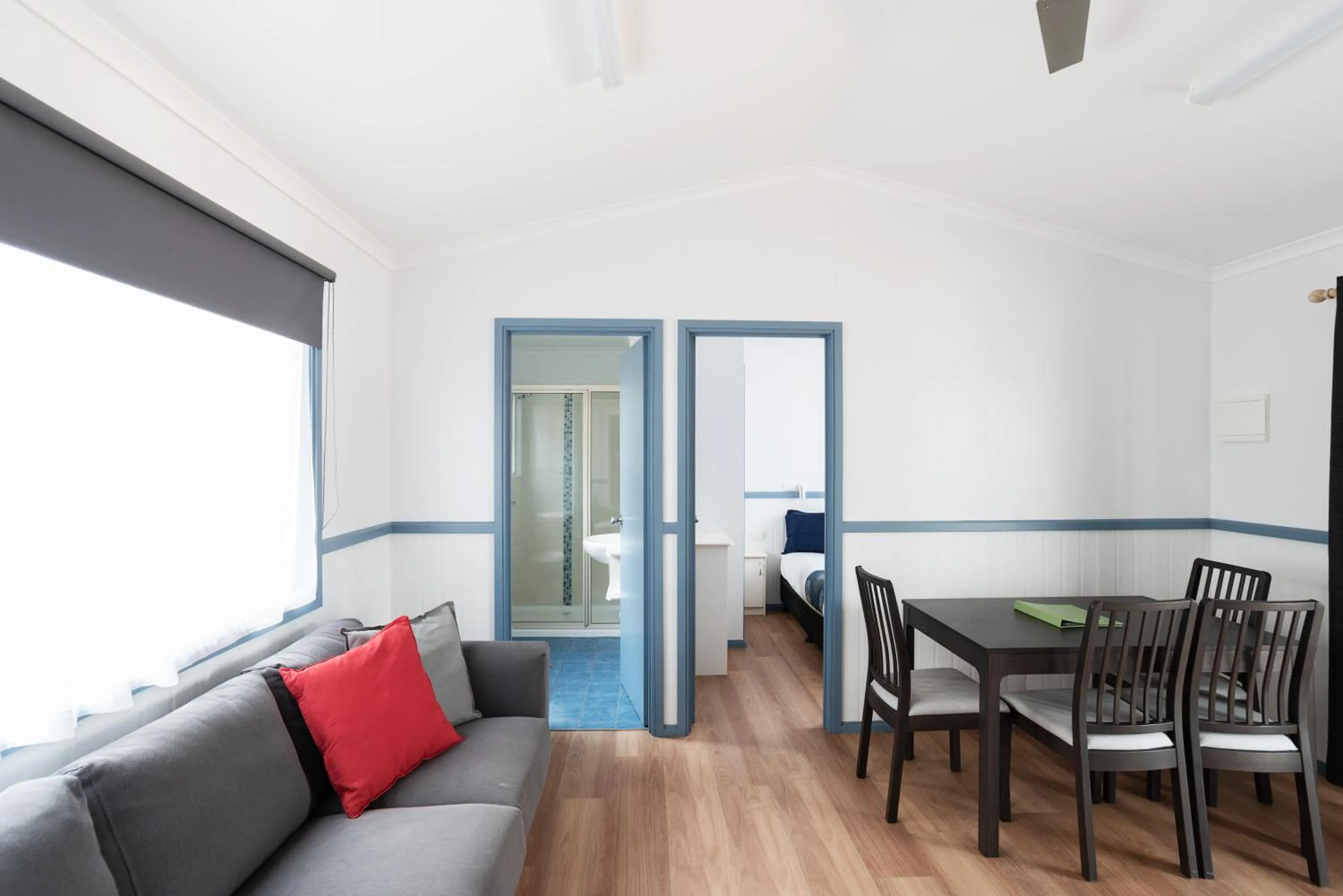 Living room in Crestview Tourist Park