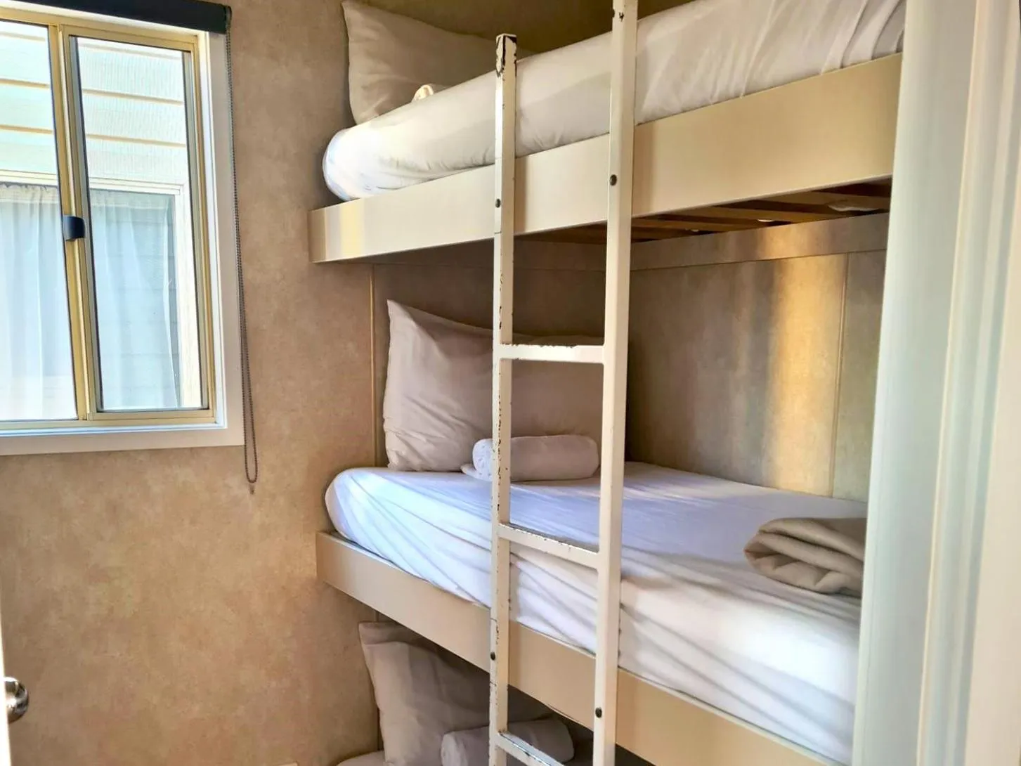 Bed in Crestview Tourist Park