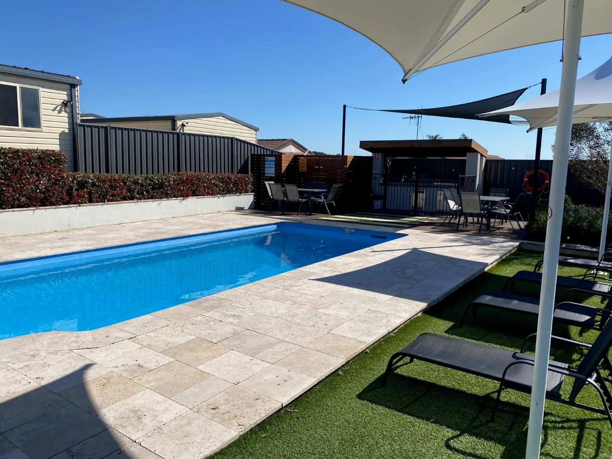 Swimming pool in Crestview Tourist Park