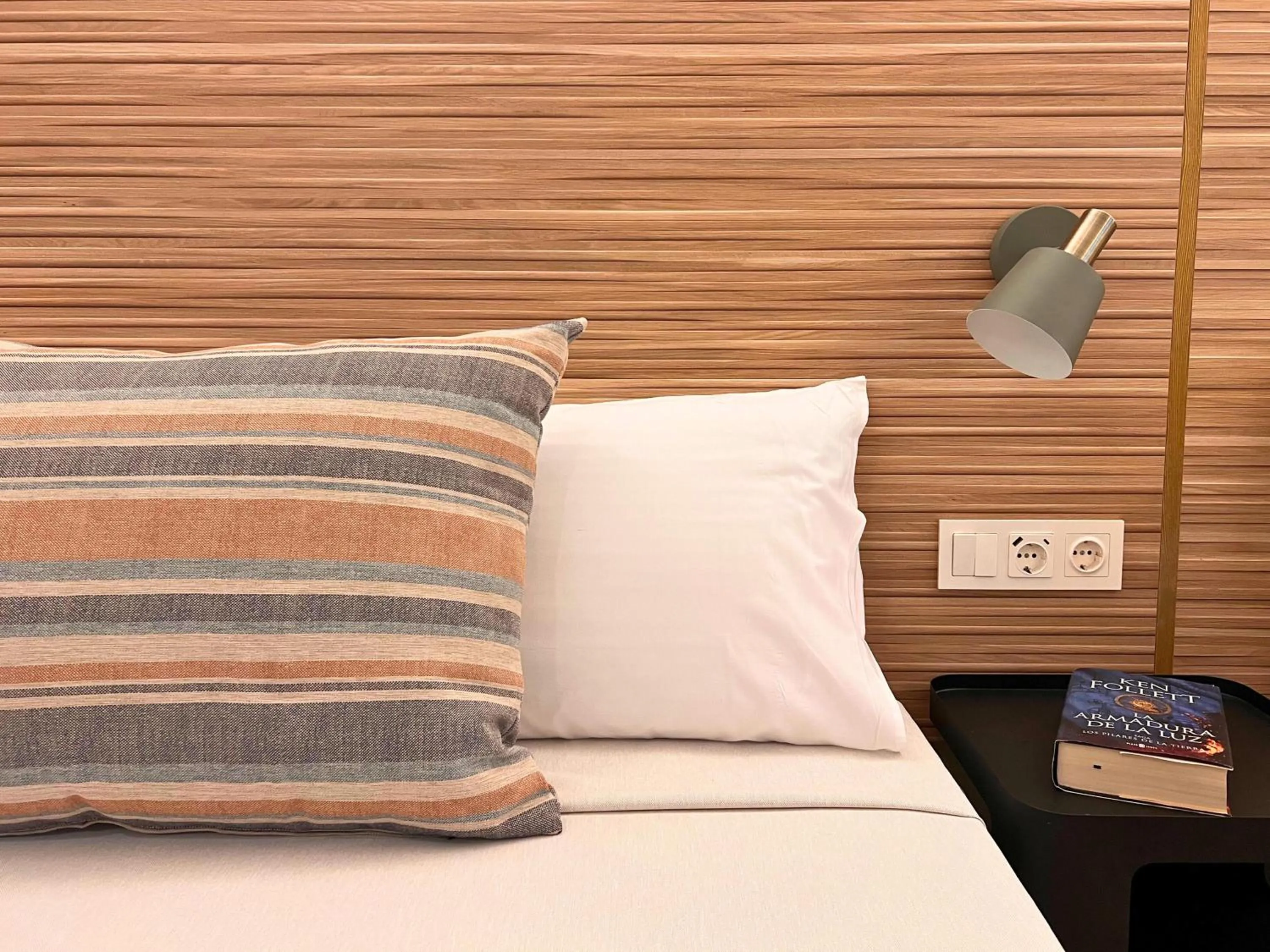 Photo of the whole room, Bed in ALEGRIA El Mar 4 SUP