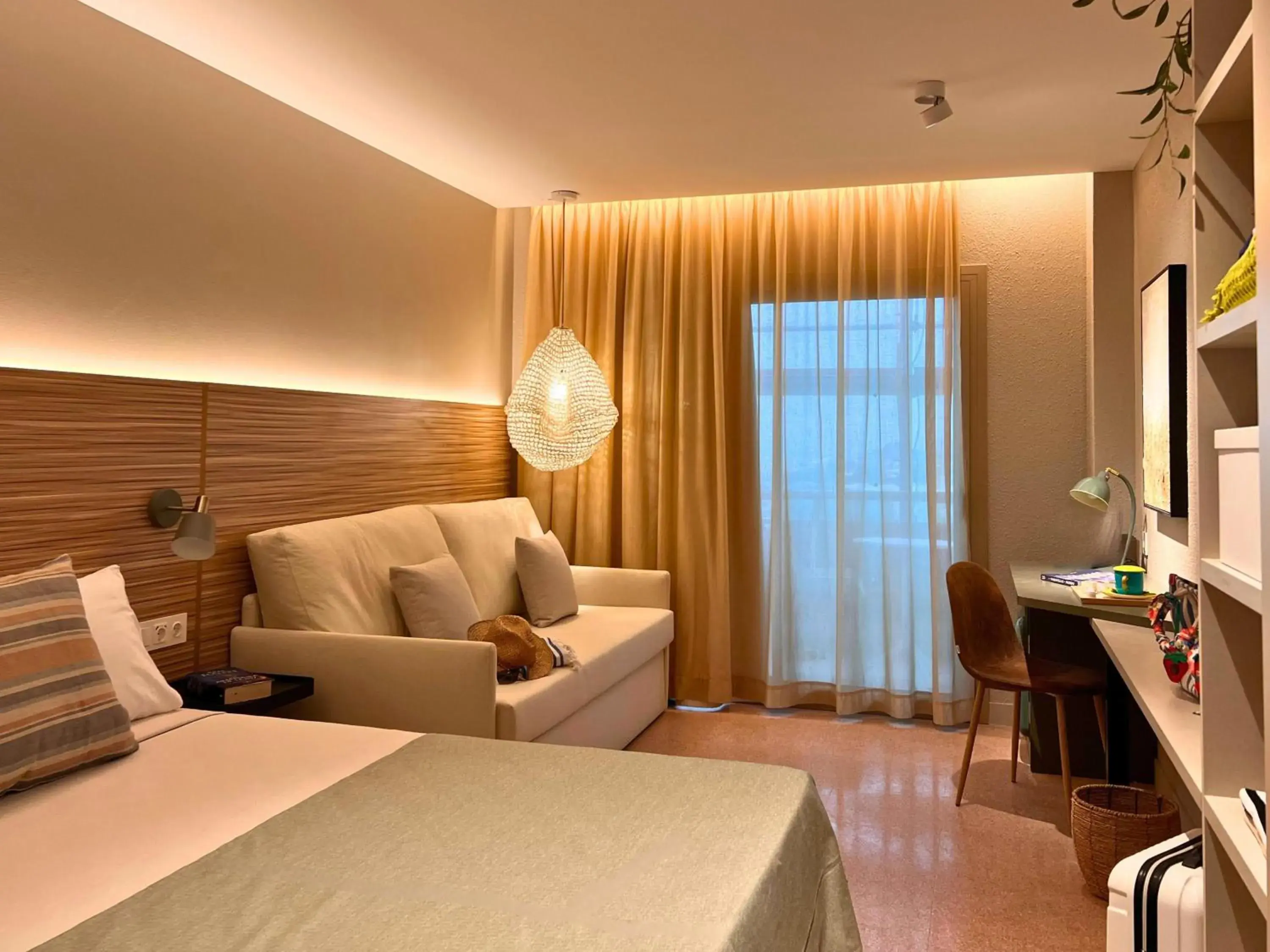 Triple Room (2 Adults + 1 Child) in ALEGRIA El Mar 4 SUP Triple Room (2 Adults + 1 Child) in ALEGRIA El Mar 4 SUP