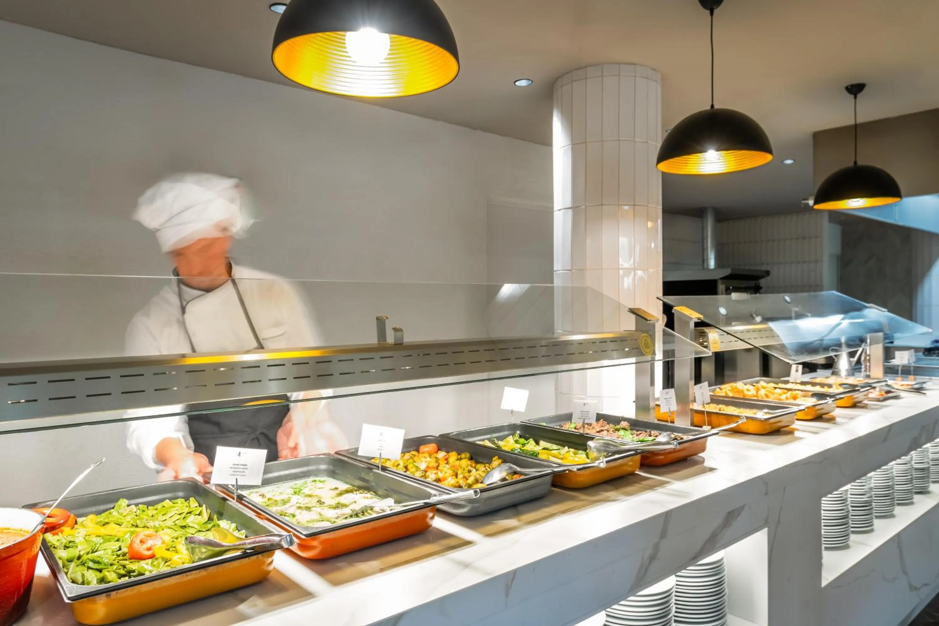 Restaurant/places to eat in ALEGRIA El Mar 4 Sup