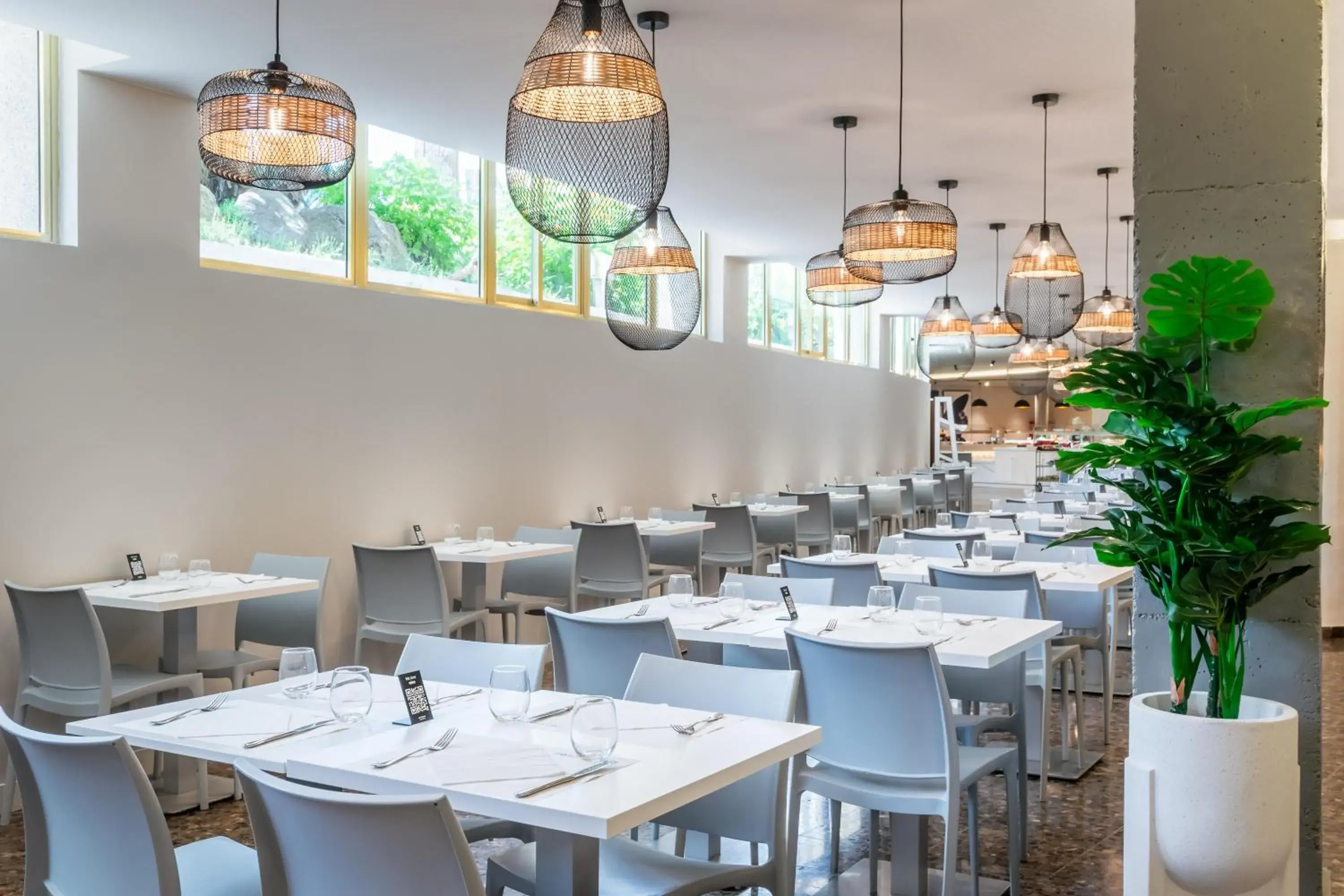 Restaurant/places to eat in ALEGRIA El Mar 4 Sup Restaurant/places to eat in ALEGRIA El Mar 4 Sup