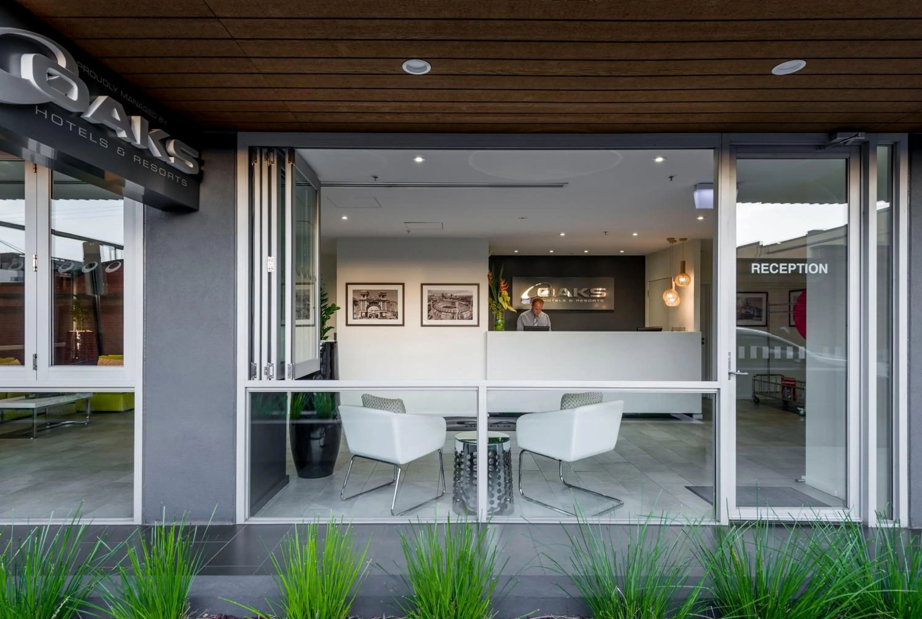 Lobby or reception in Oaks Melbourne South Yarra Suites