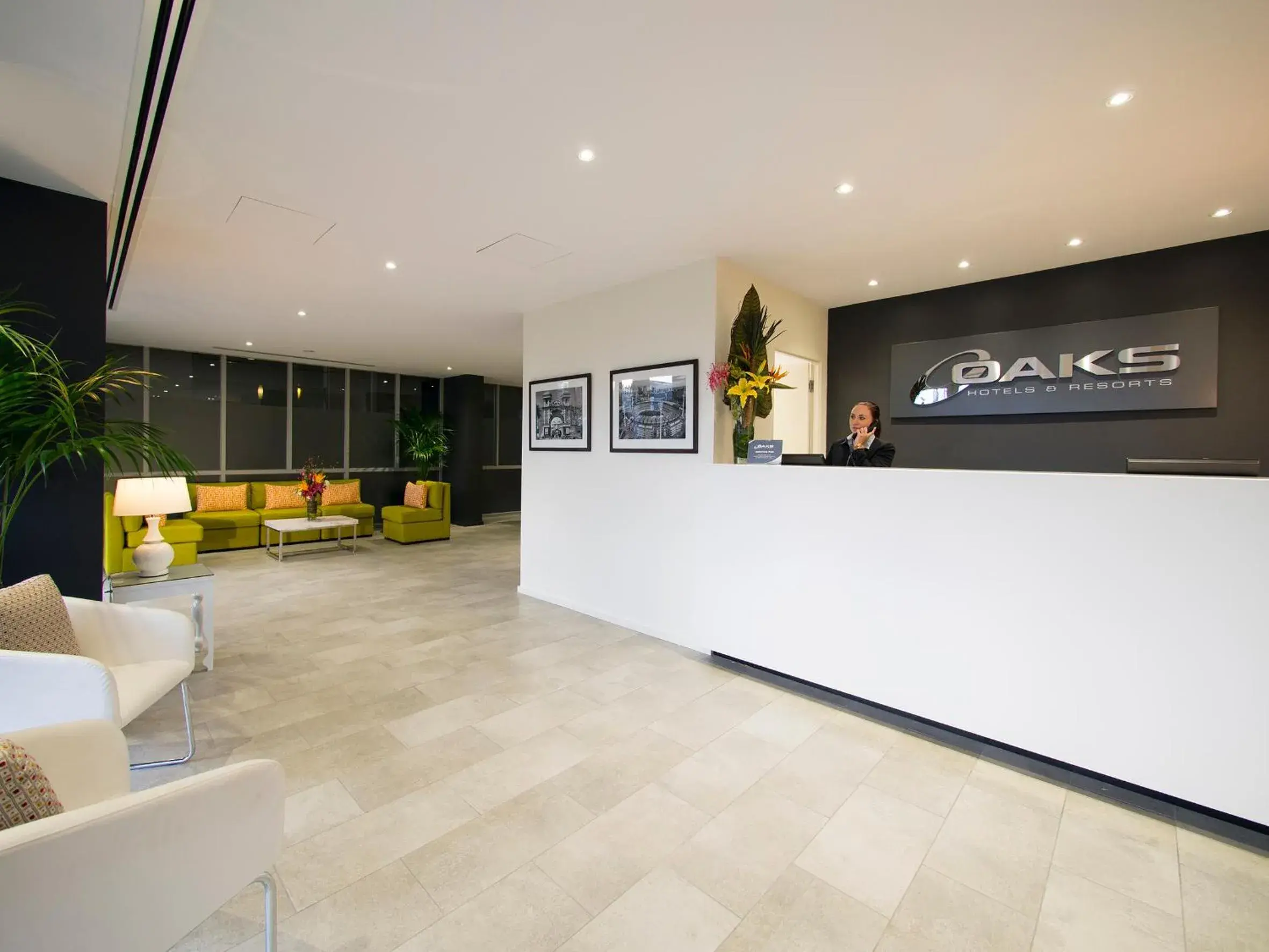 Lobby or reception in Oaks Melbourne South Yarra Suites Lobby or reception in Oaks Melbourne South Yarra Suites