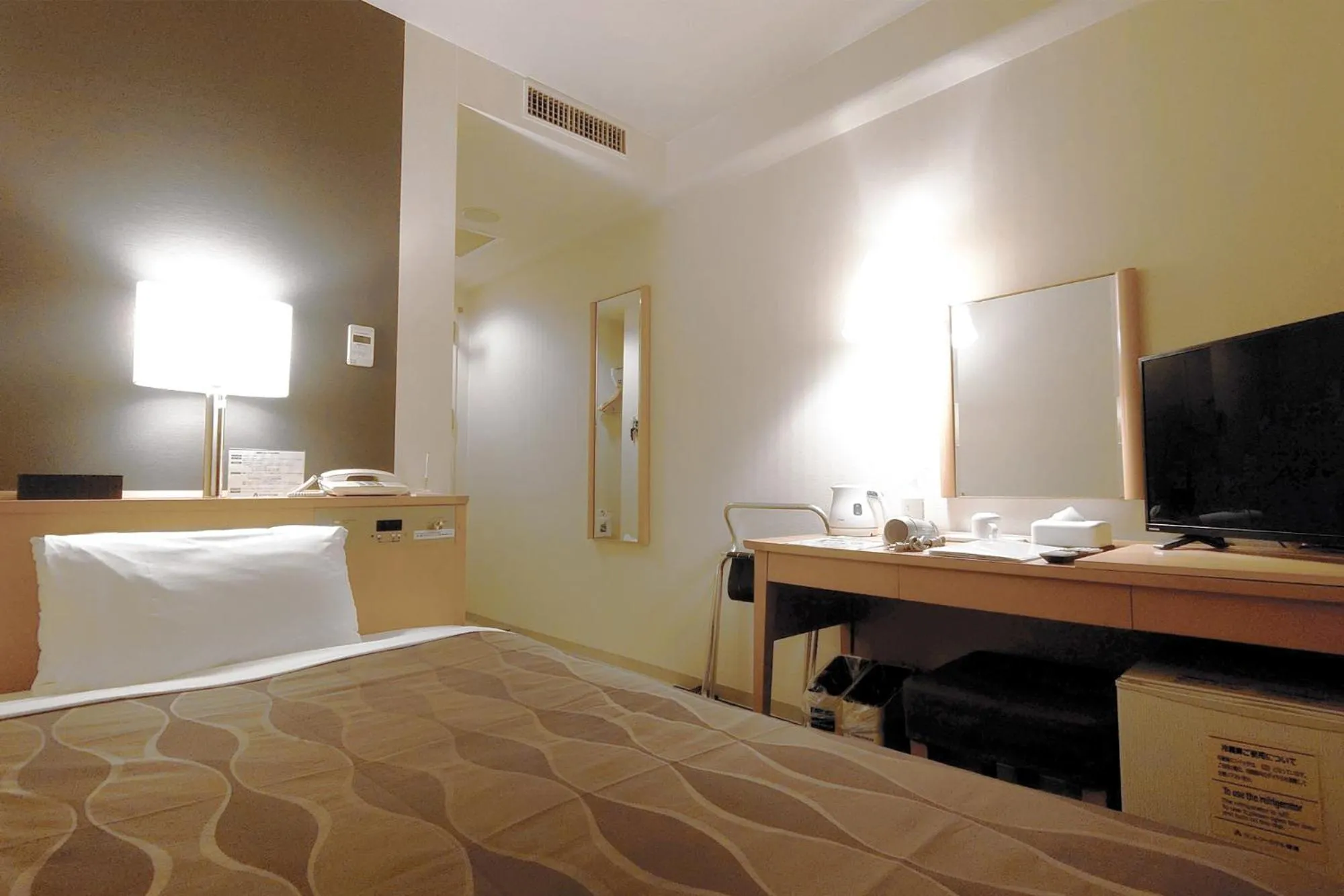 Photo of the whole room, Bed in Country Hotel Niigata