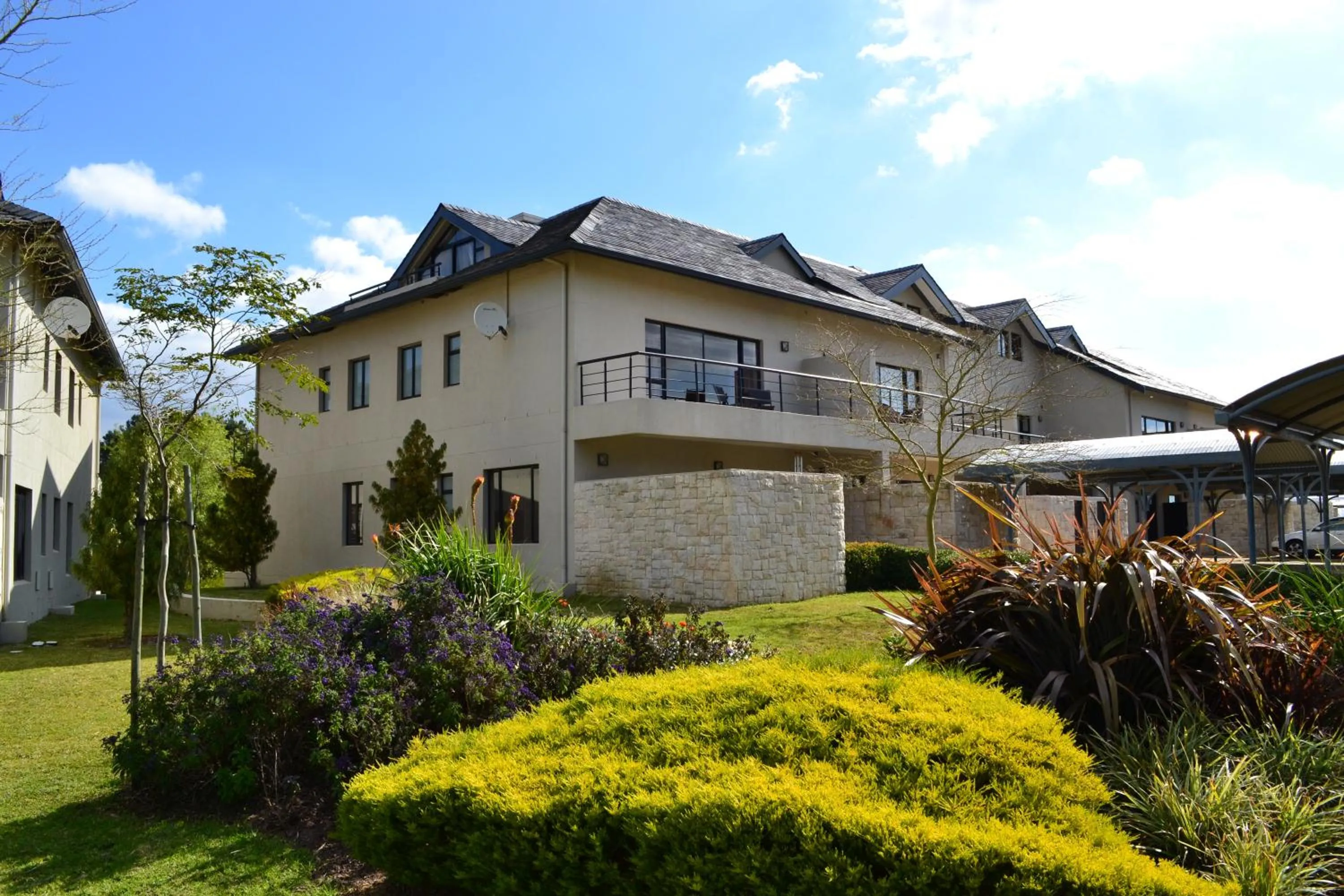 Facade/entrance in Pearl Valley-Golf Safari SA