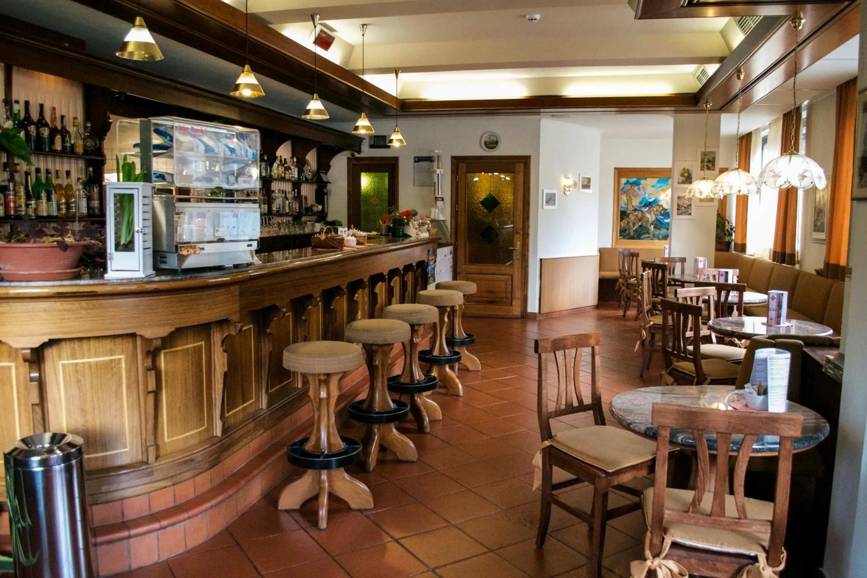 Lounge or bar in Hotel Comtes De Challant Albergo Etico Valle d'Aosta