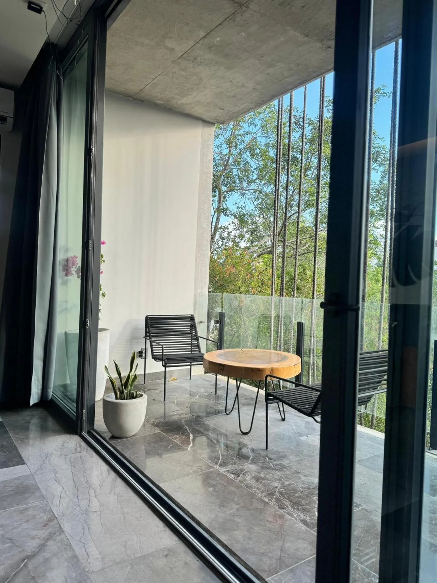 IIK Tulum by Groovy Stays- A Hip Condo-Hotel with WIFI, Rooftop, Pool, Sleeps 6
