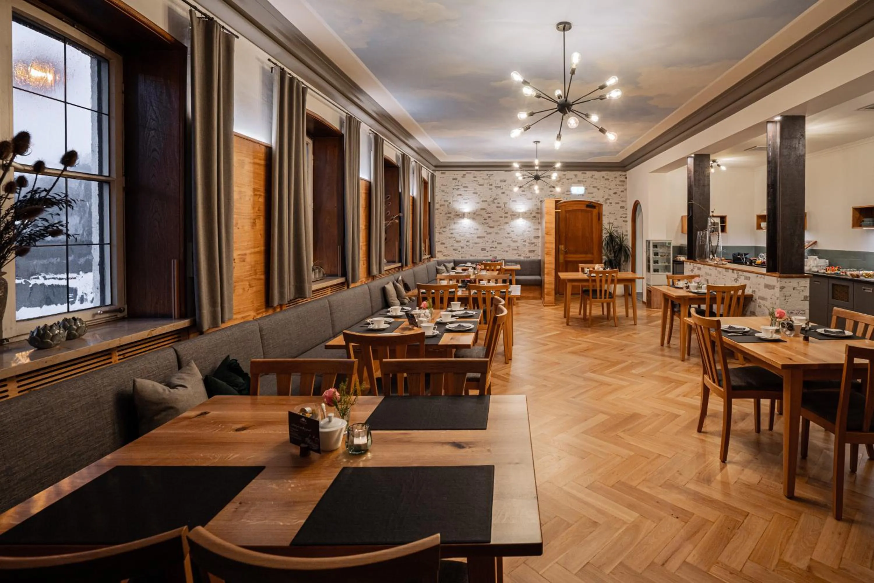 Restaurant/places to eat in Hotel Zu den Drei Kronen