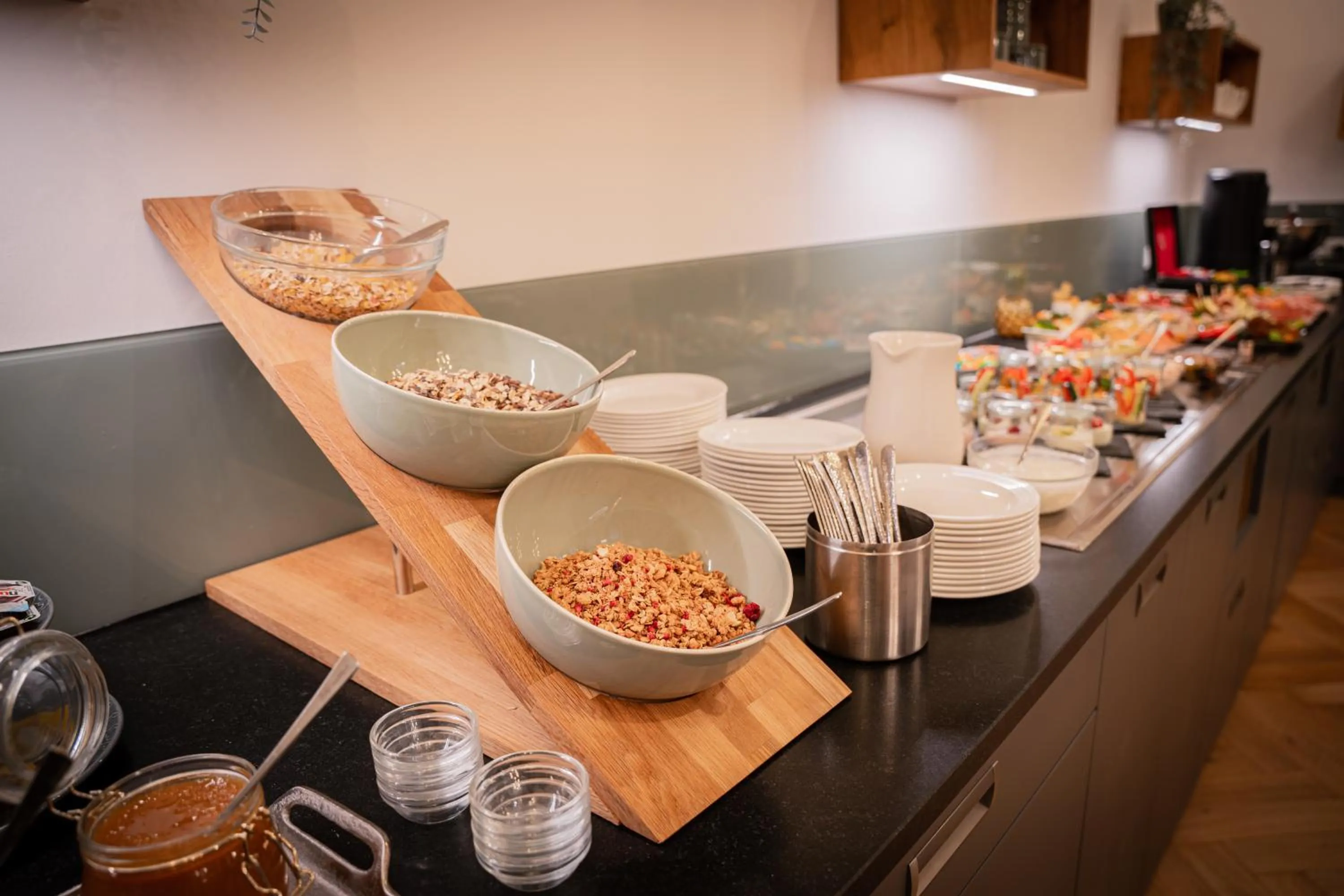 Buffet breakfast in Hotel Zu den Drei Kronen