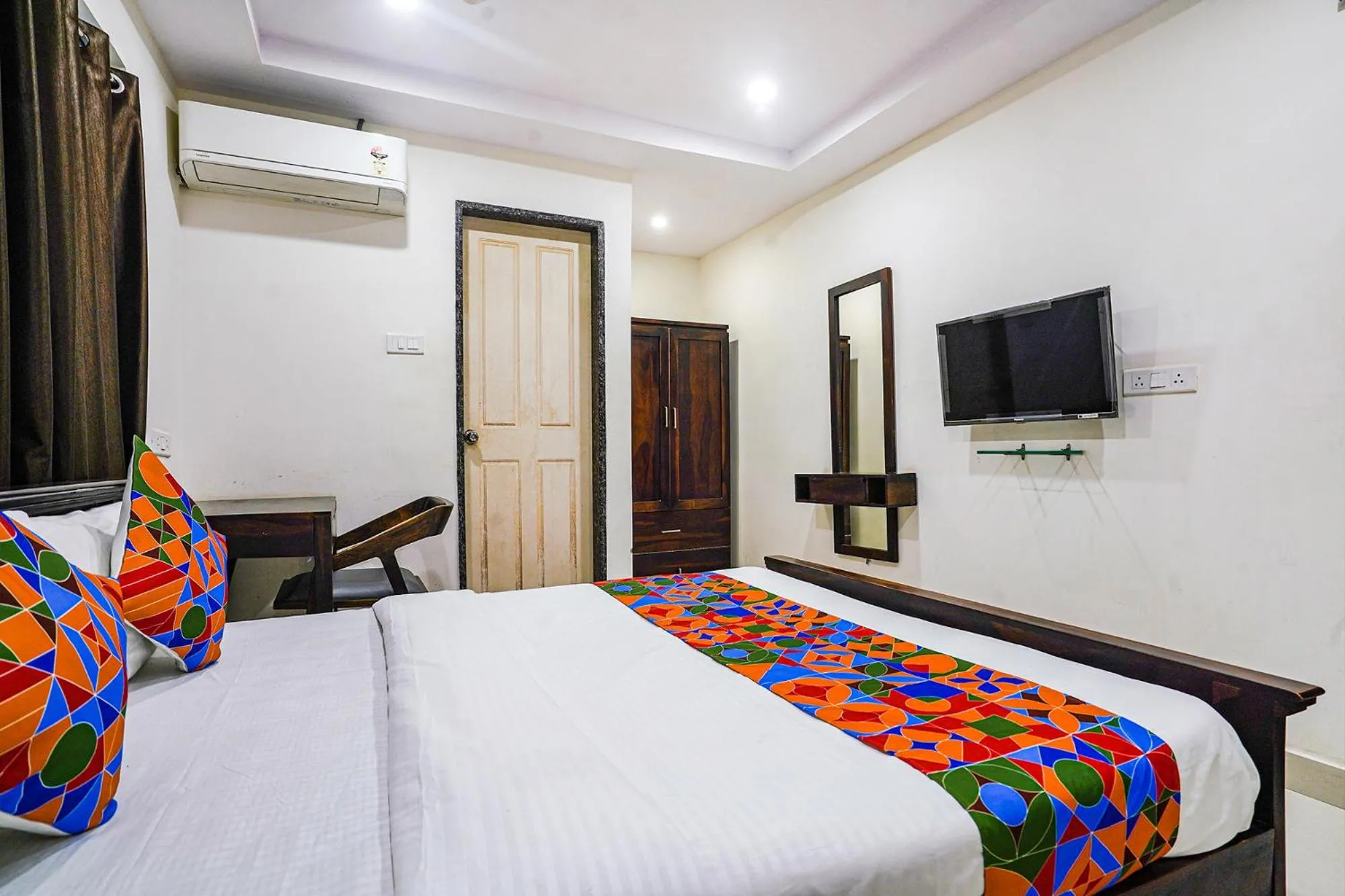 Bed in FabHotel Hamsa The Right Choice - Nr Lanco Hills, Manikonda