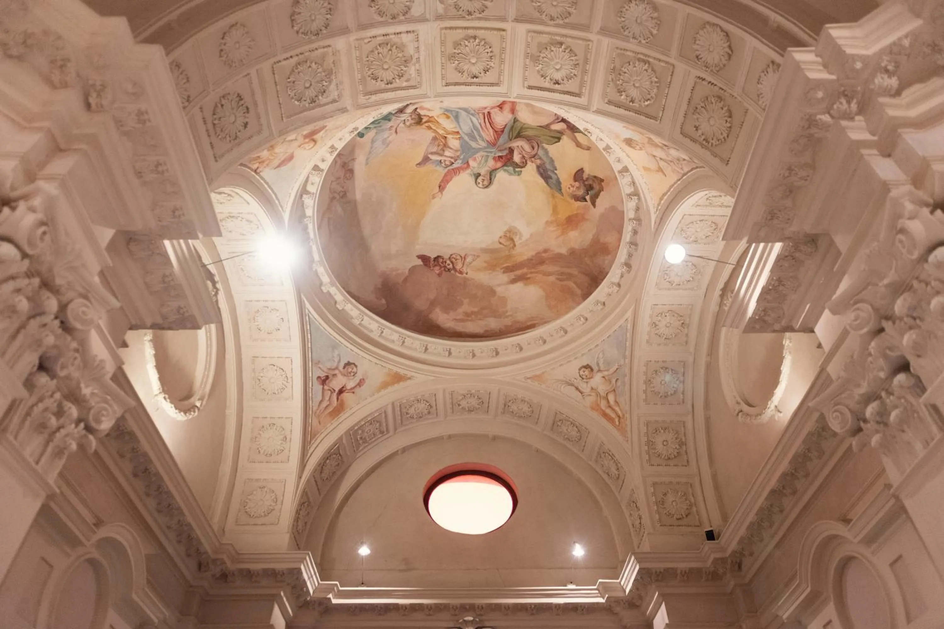 Restaurant/places to eat in Settecento Hotel