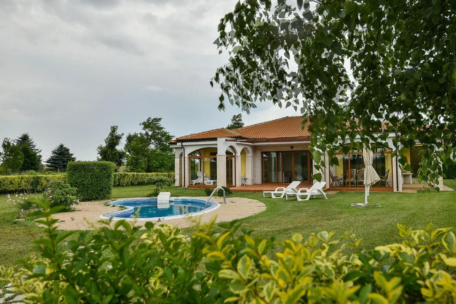 Lighthouse Golf Apart Complex&Villas