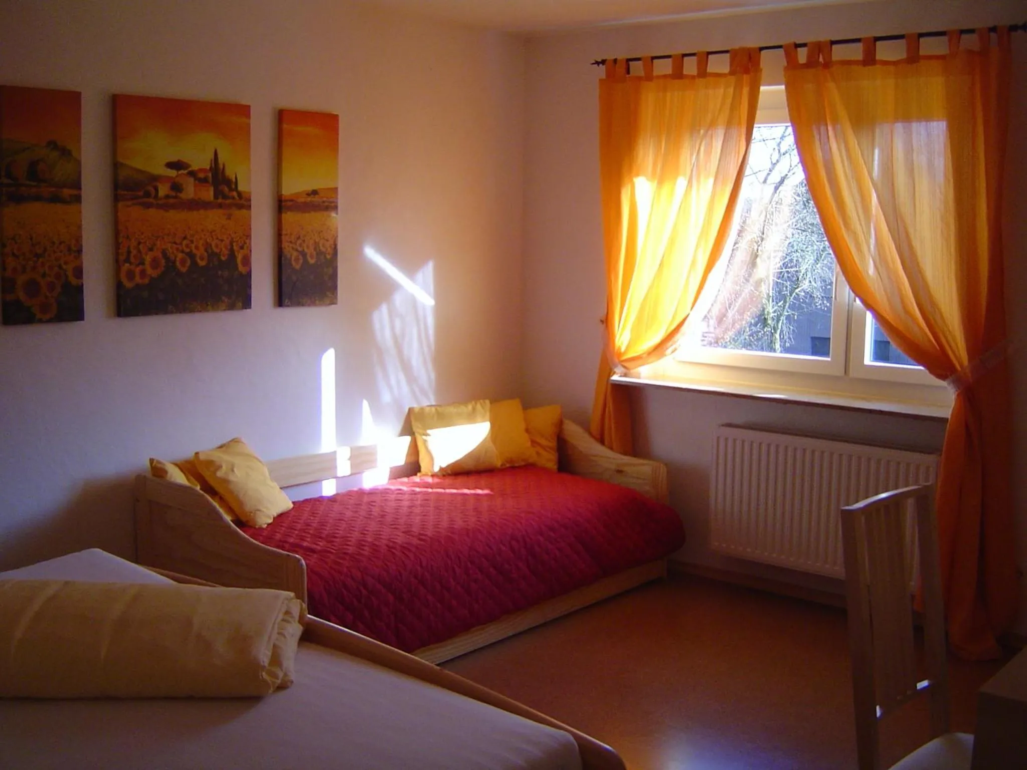 Photo of the whole room, Bed in Gasthof Hotel Traube